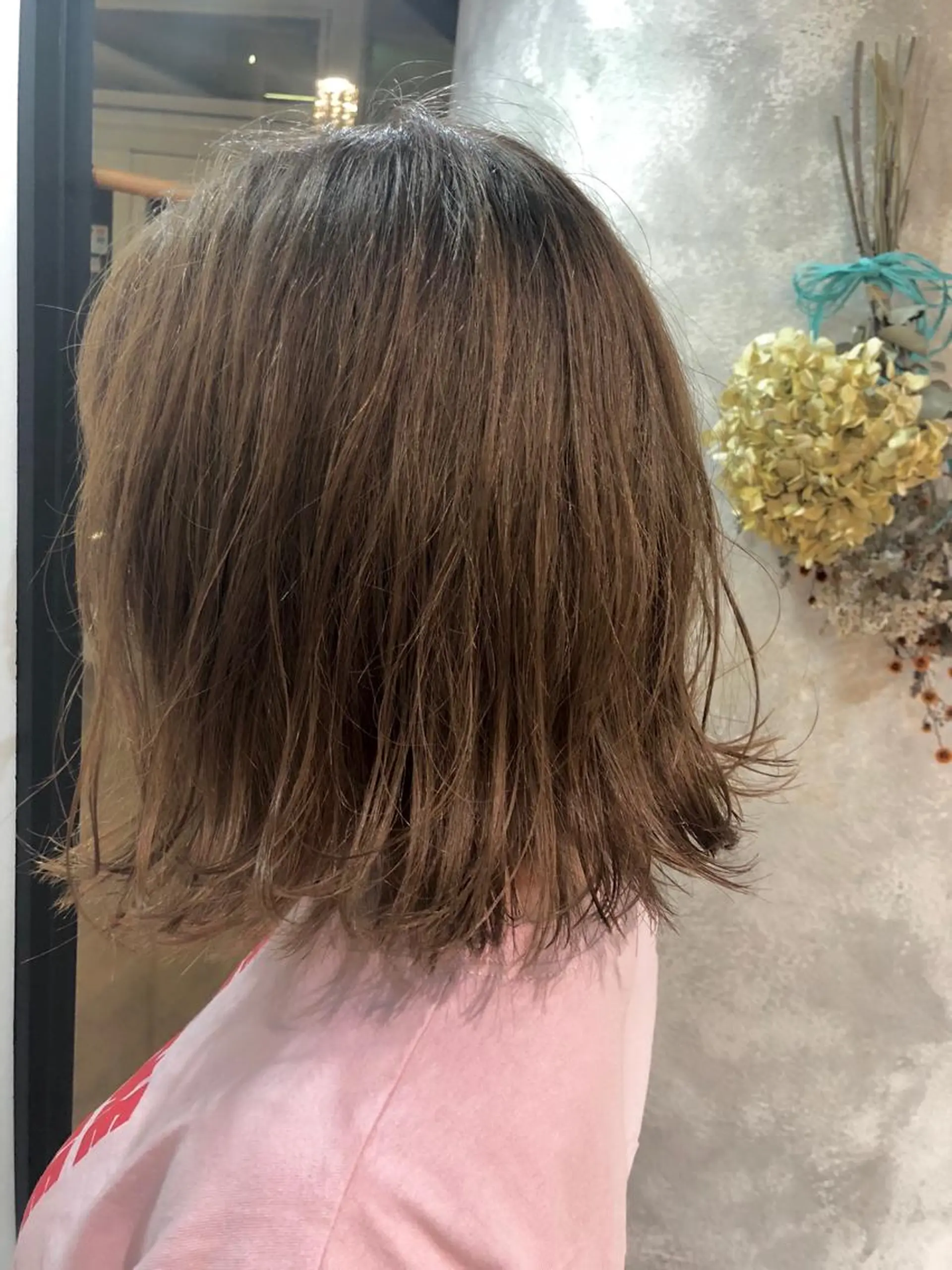 ミディアム カラー カット ヘアカラー トリートメント 松村 崇弘のヘアスタイル