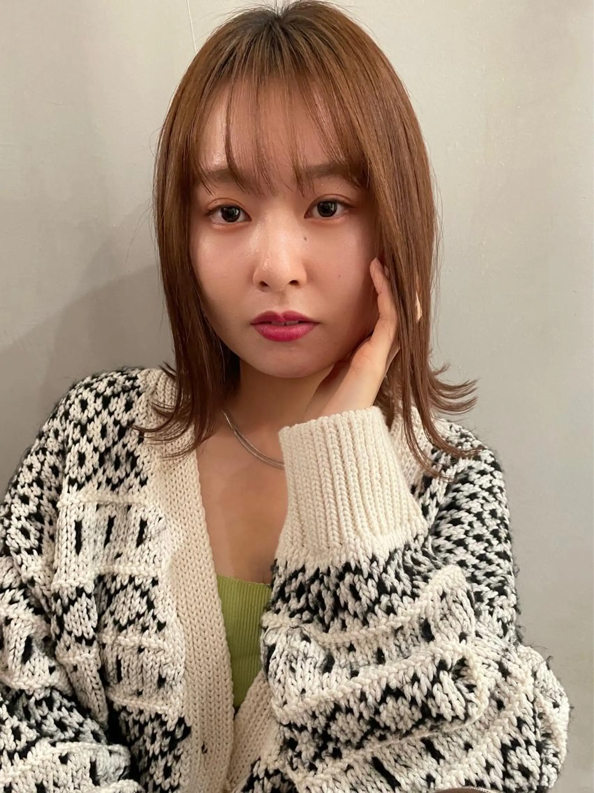 ミディアム カラー ボブ 外ハネヘア 卒業式受付中🌻 肥田亜沙美のその他イメージ