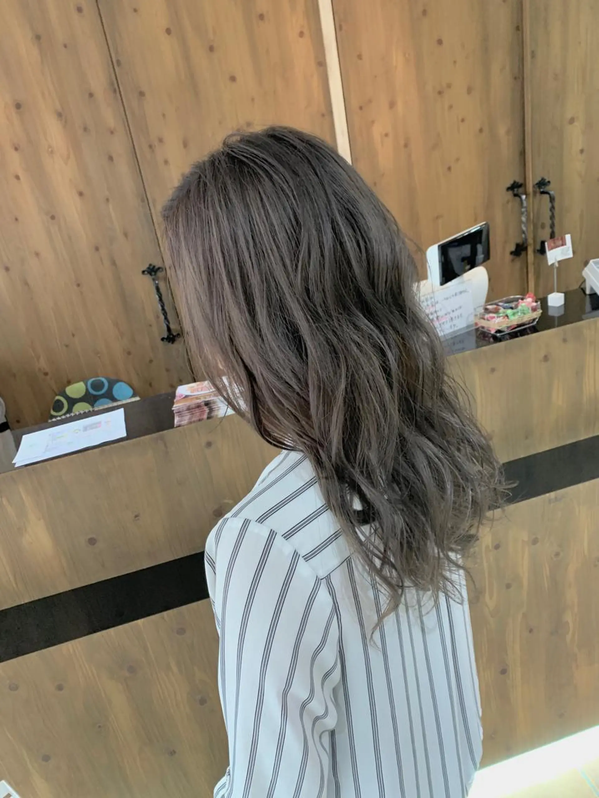 ロング カラー ヘアアレンジ ヘアカラー トリートメント VIM hairおもろまち店のヘアスタイル