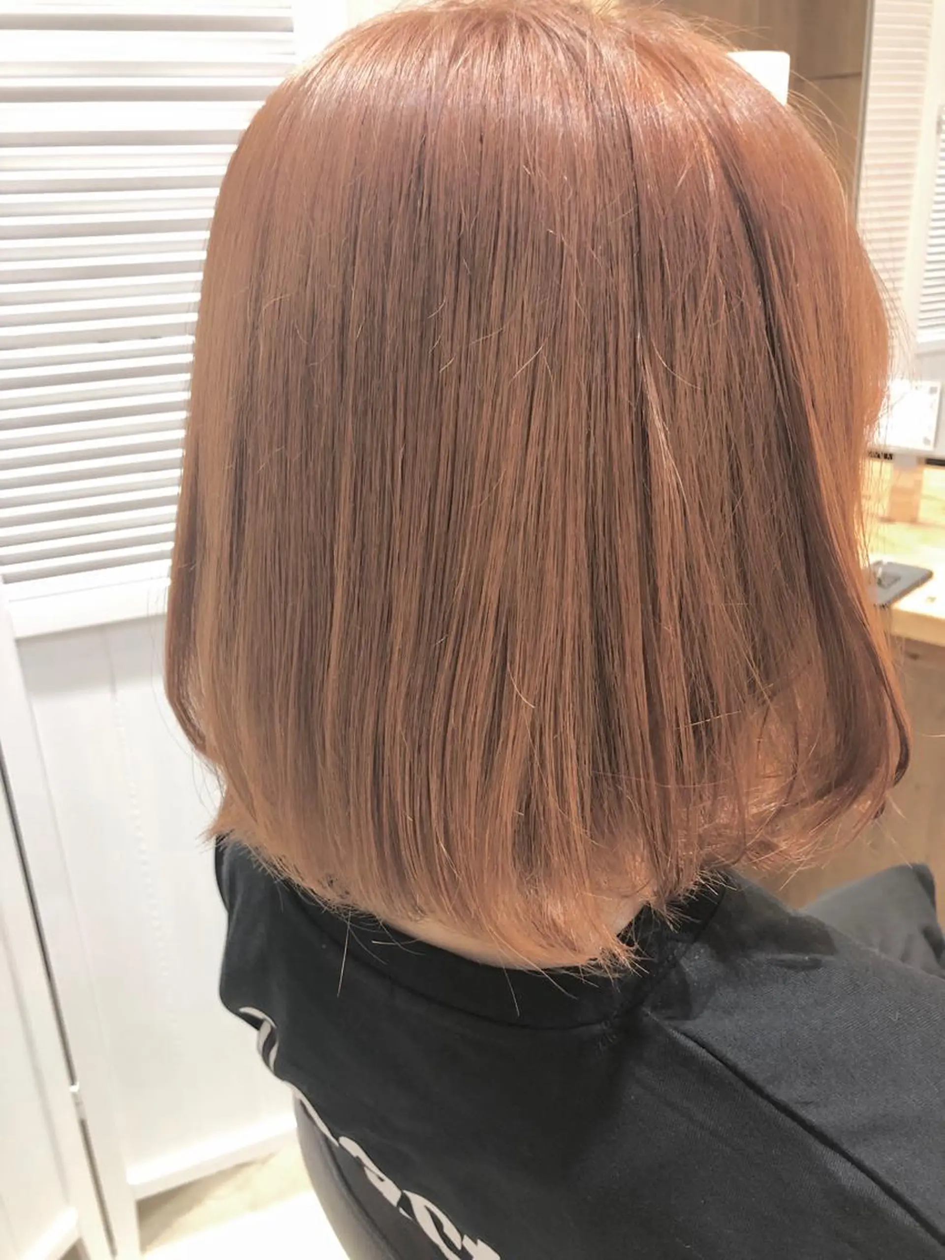 ショート カラー Elle✂︎ Riinaのヘアスタイル