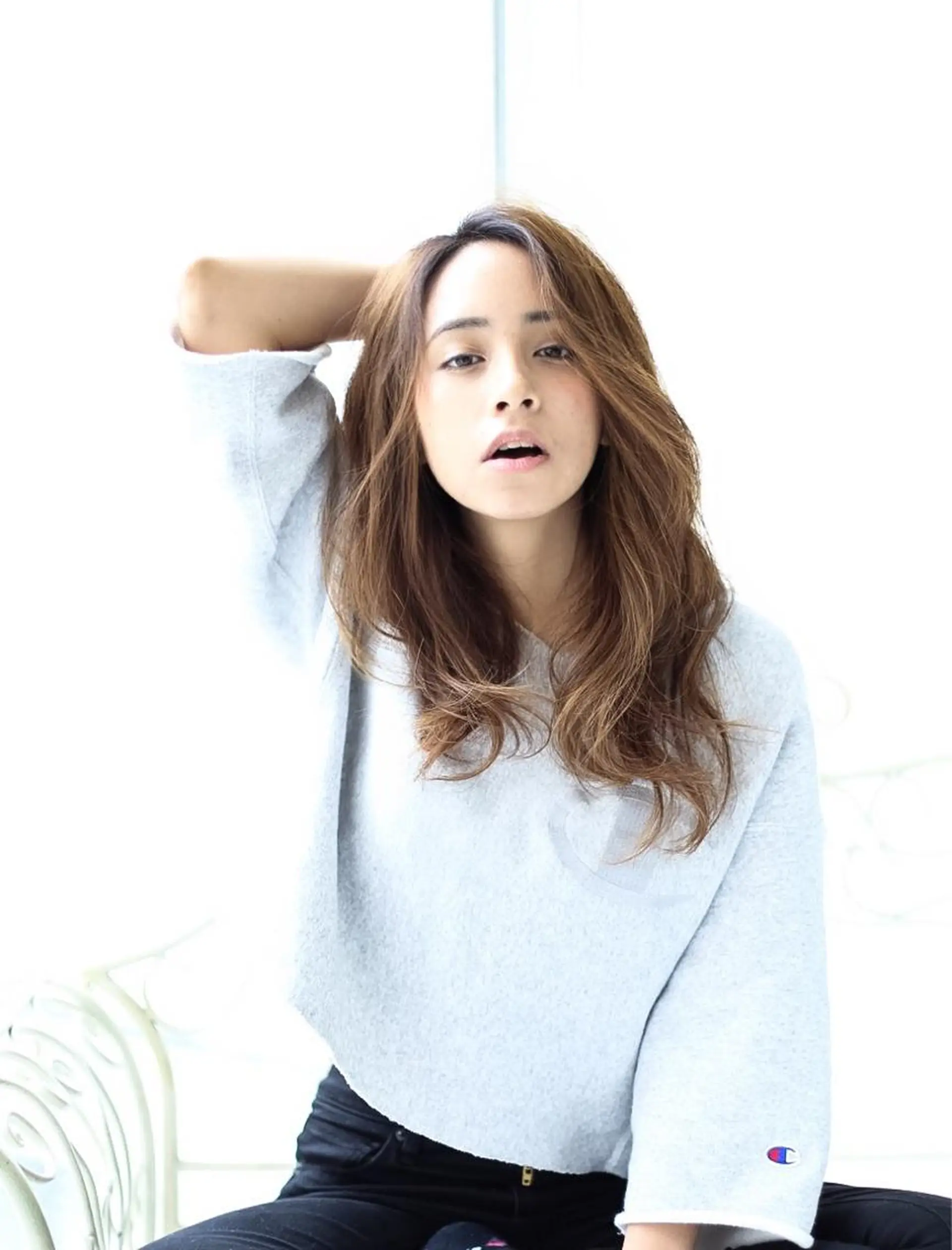 セミロング カラー 中山 天地のヘアスタイル