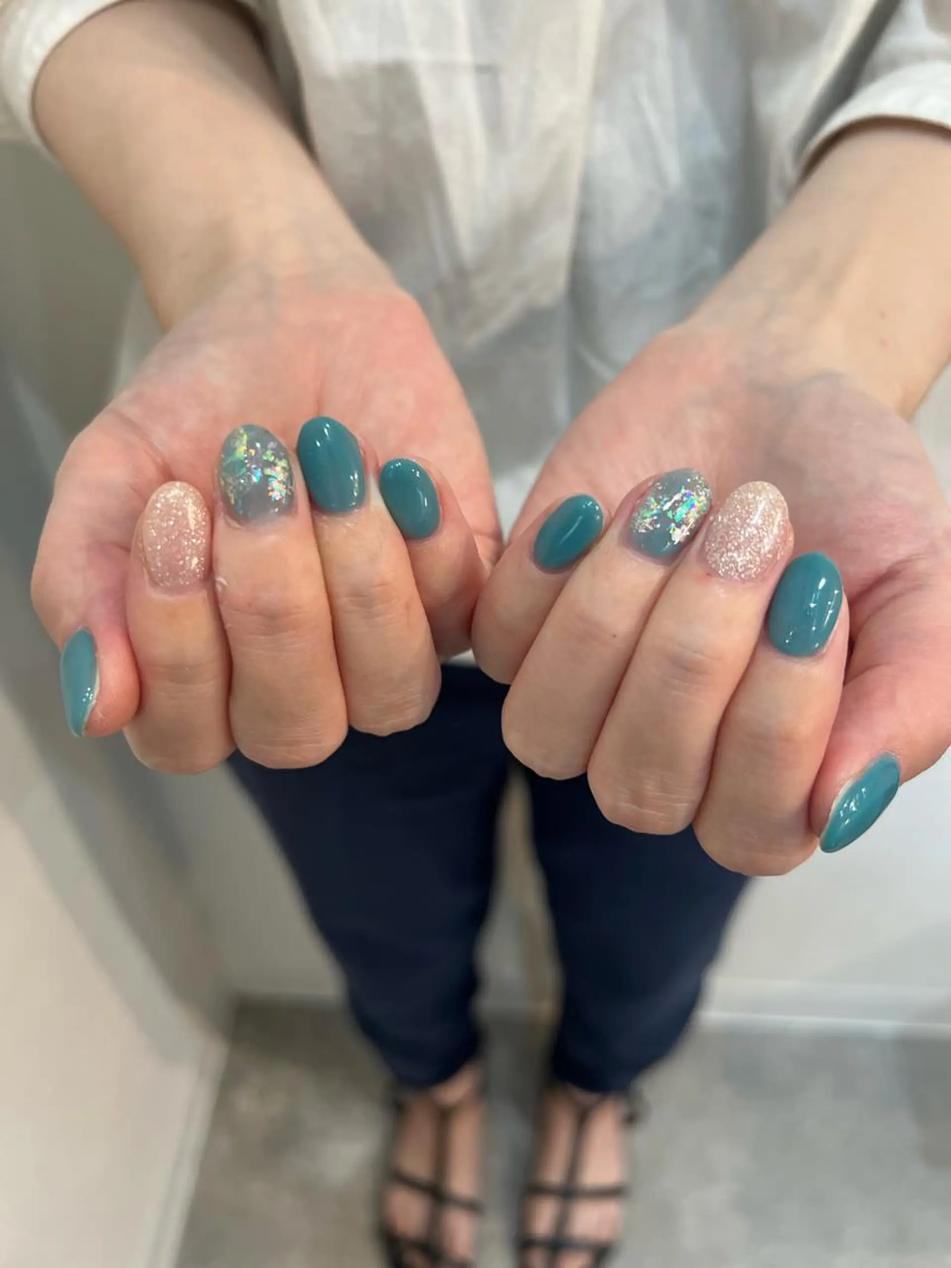 ヘアアレンジ メンズ ネイル アイブロウ 眉カラー アートネイル ワンカラーネイル ヘアメイクネイリスト 💄💅hidemiのヘアスタイル