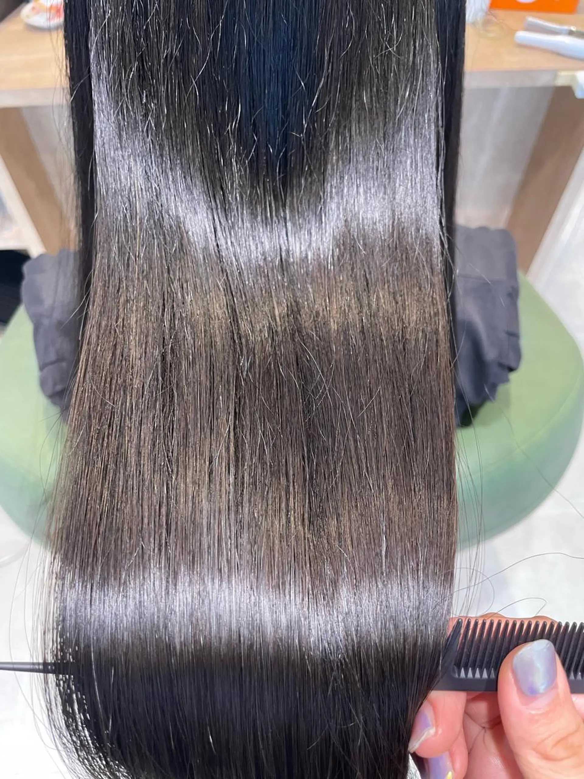 ロング 野田 カレンのヘアスタイル