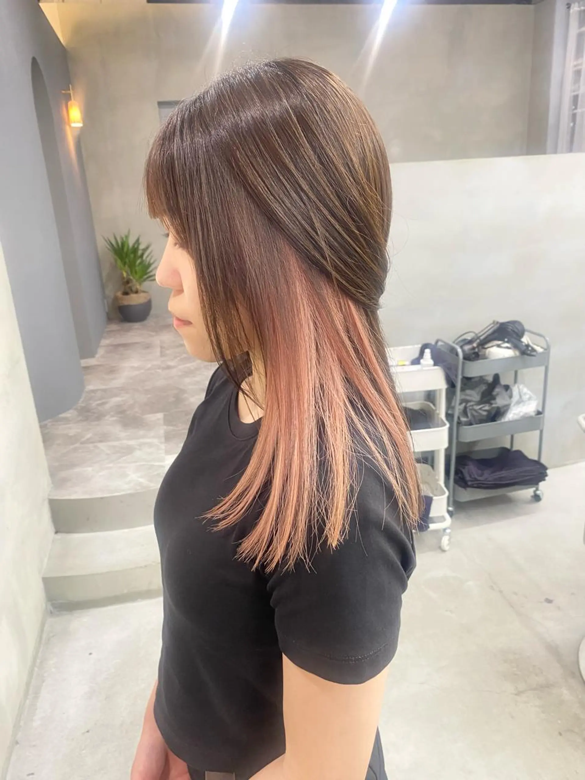 セミロング カラー ヘアカラー qulim所属・前橋 姫奈のヘアスタイル