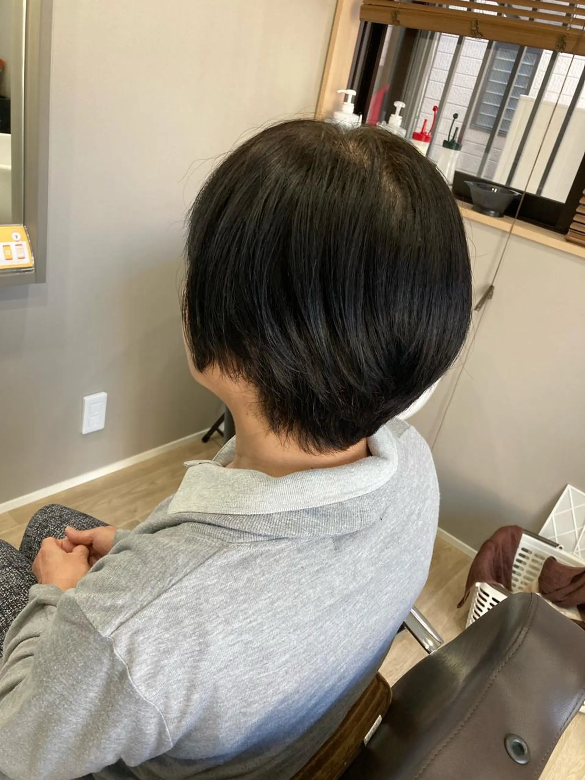 ショート Hair room Leaのヘアスタイル