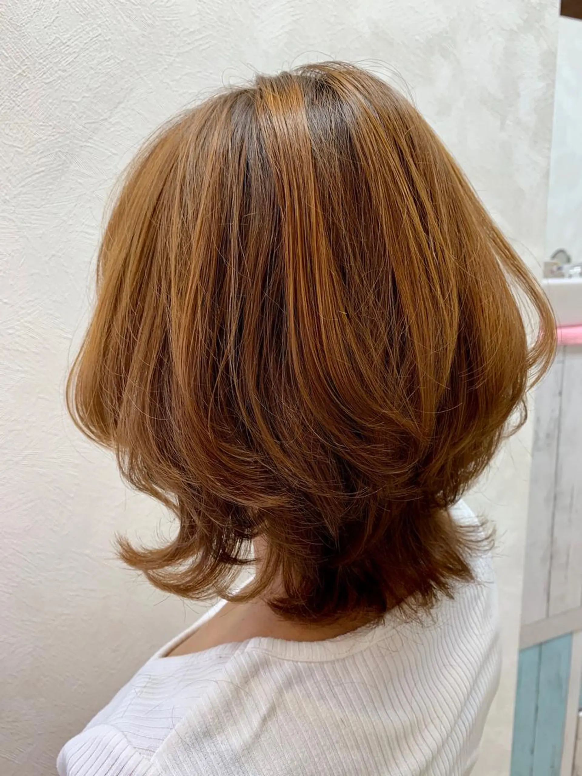 ショート 外ハネヘア 加藤（旧姓　今竹） 遥花のヘアスタイル