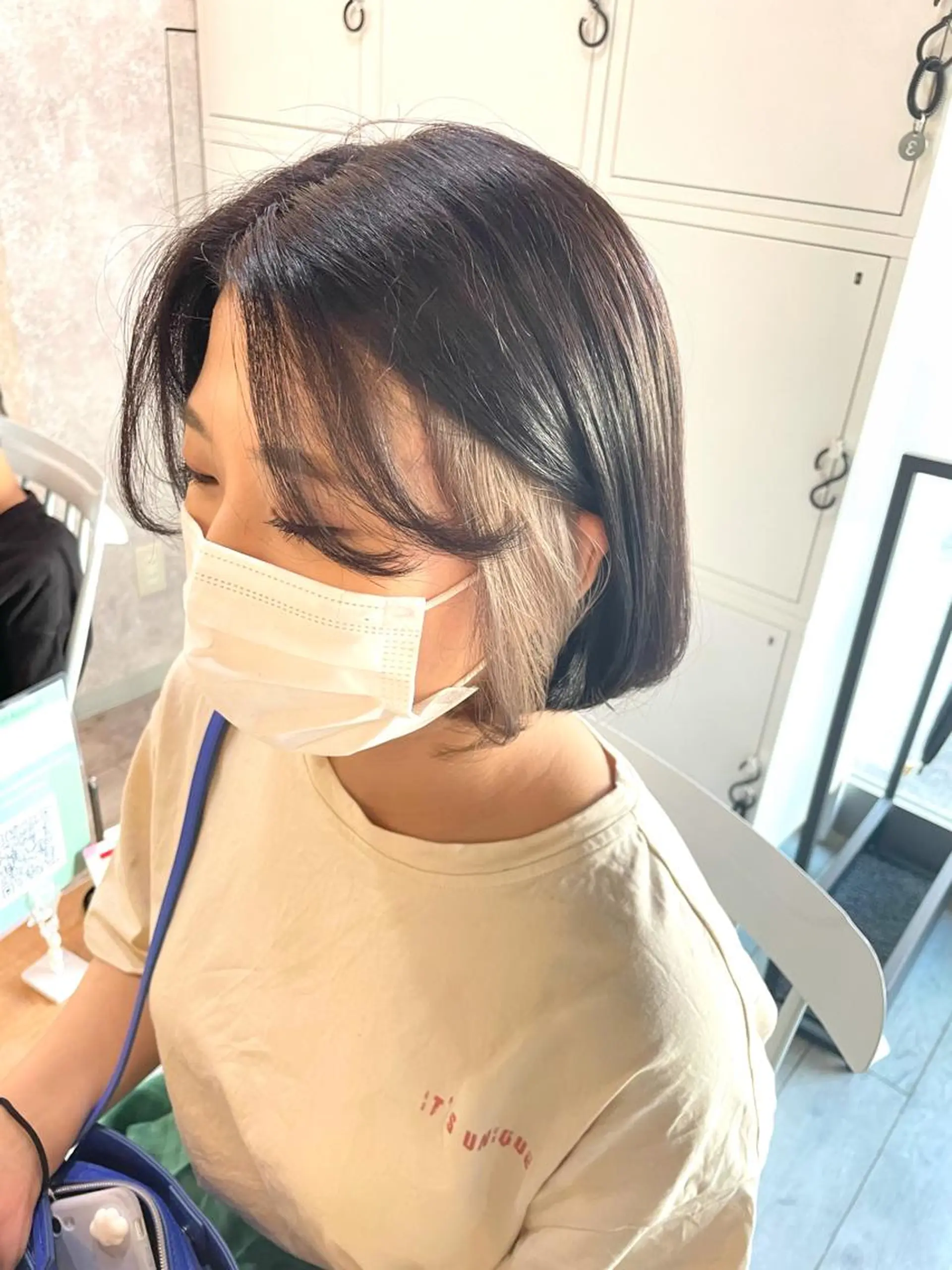 ショート カラー ベージュカラー ブリーチ イヤリングカラー 🫧ヒシダアキ /taboo🫧のヘアスタイル