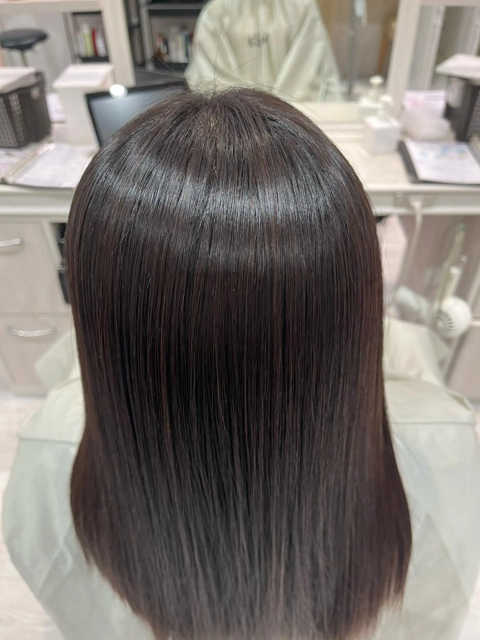 ロング パーマ 縮毛矯正 森 瑠海のヘアスタイル