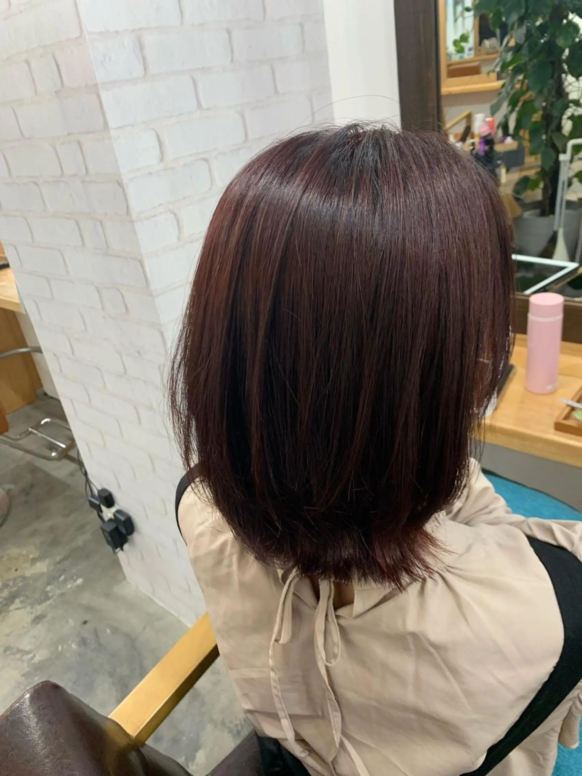 ミディアム カラー ピンクカラー レッドカラー hair living　Liko 池袋西口店所属・しば たのヘアスタイル