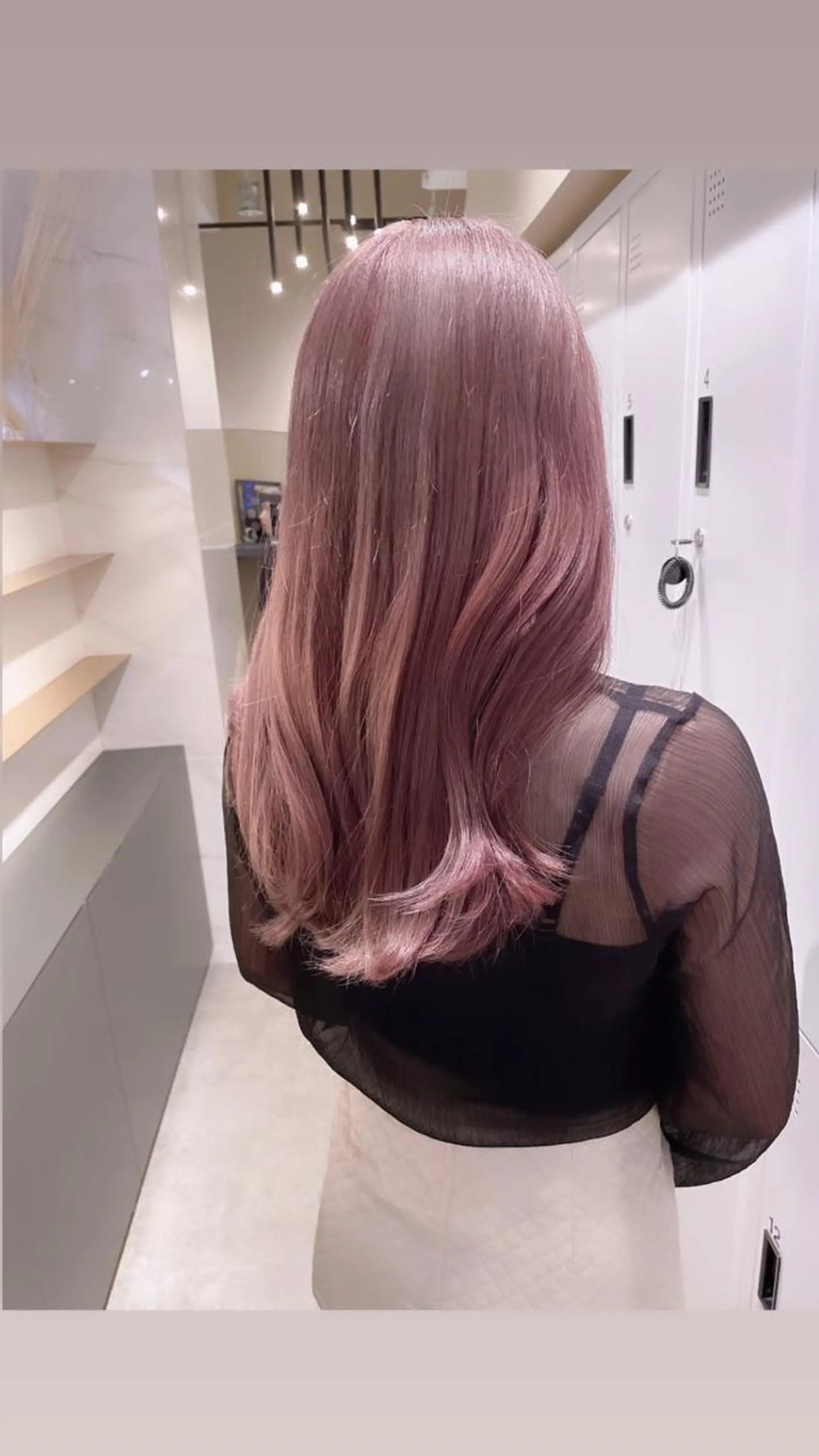 ミディアム ラベンダーベージュ ピンクラベンダー 石山 洸平のヘアスタイル