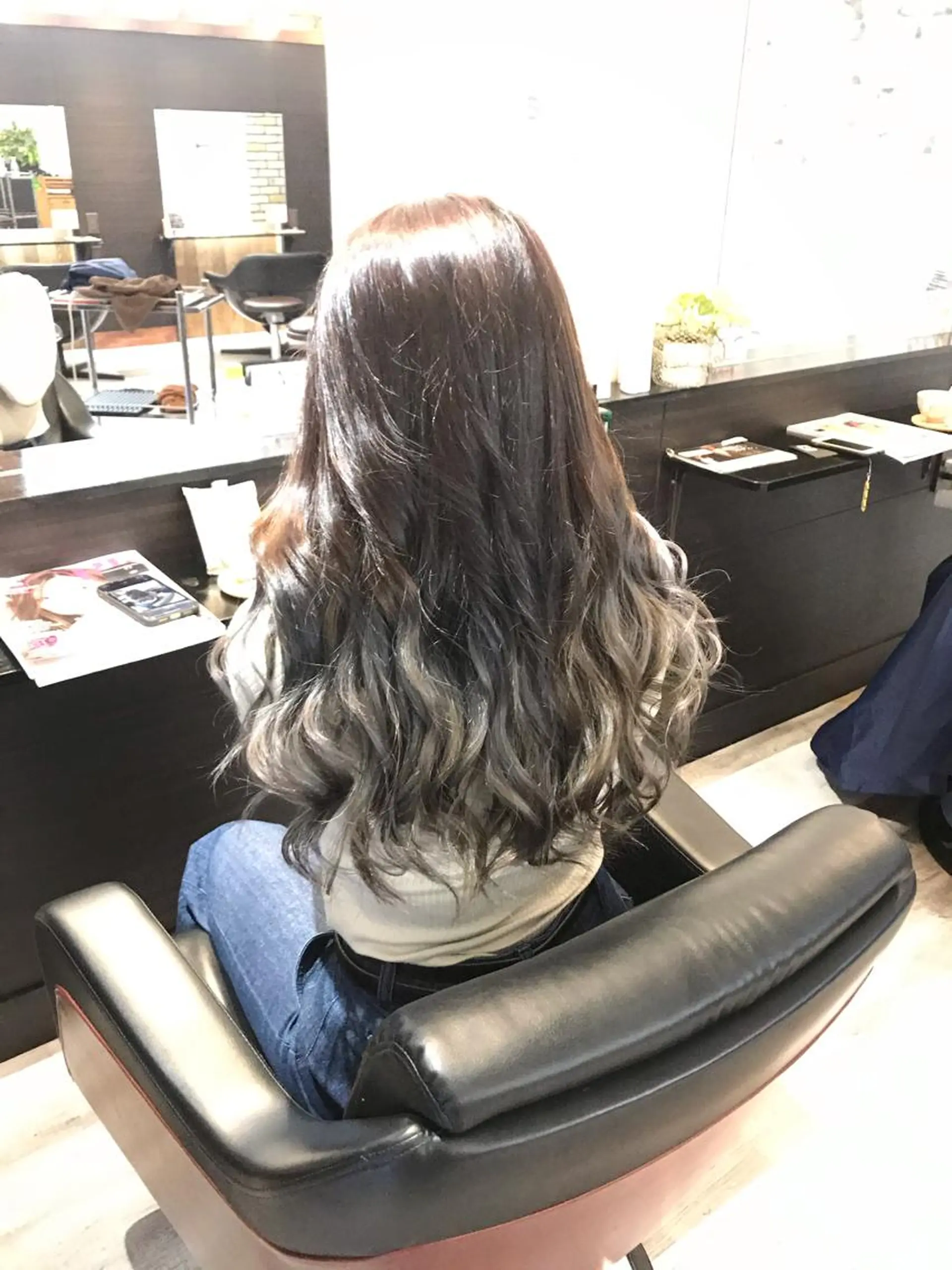 ロング 正分 真美のヘアスタイル