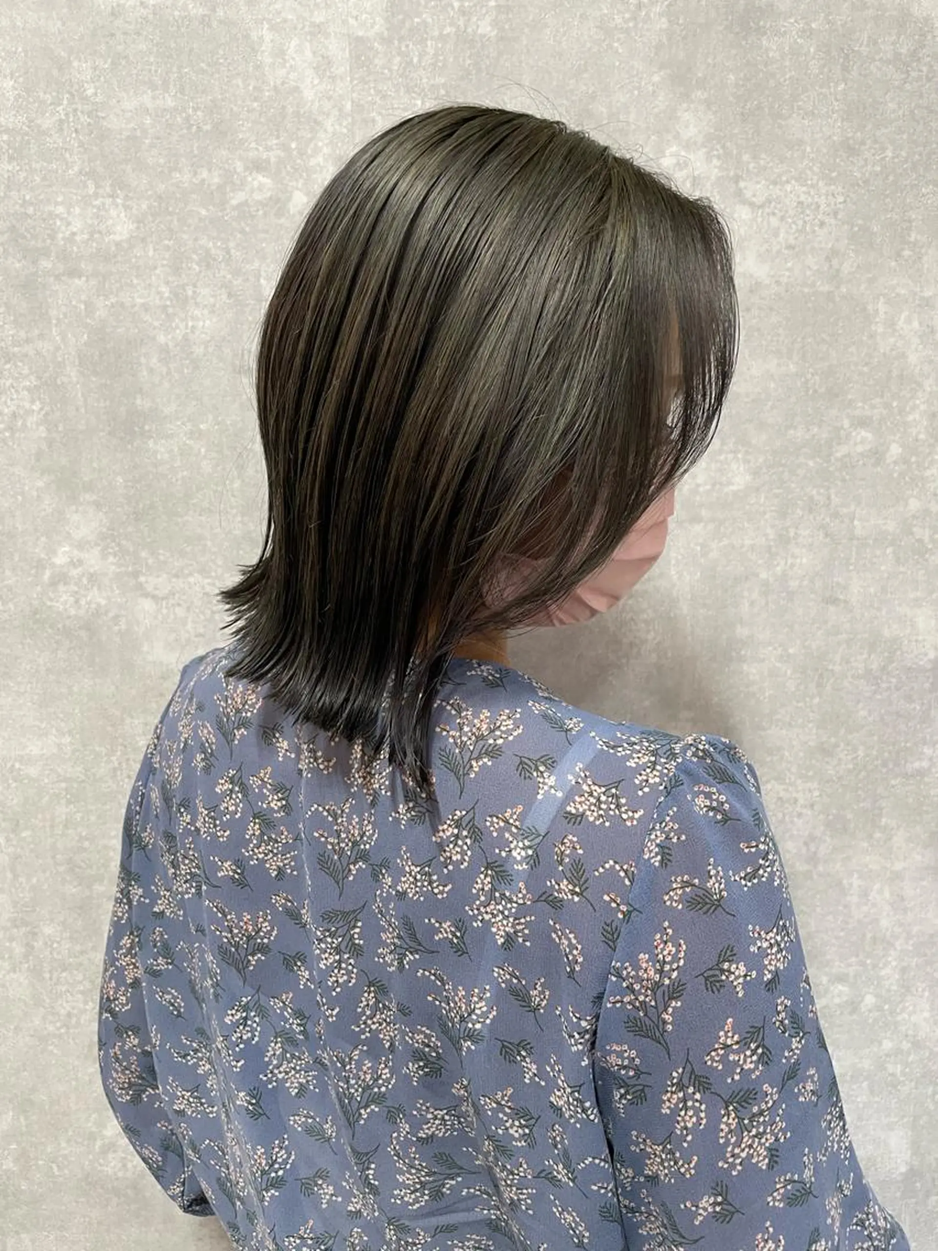 ショート 切りっぱなしボブ ショートボブ ハンサムショート 丸みショート アッシュ C’LD hair  produce /シールドヘア所属・モテ髪/ボブ/ショー ト/アダチフウトのヘアスタイル