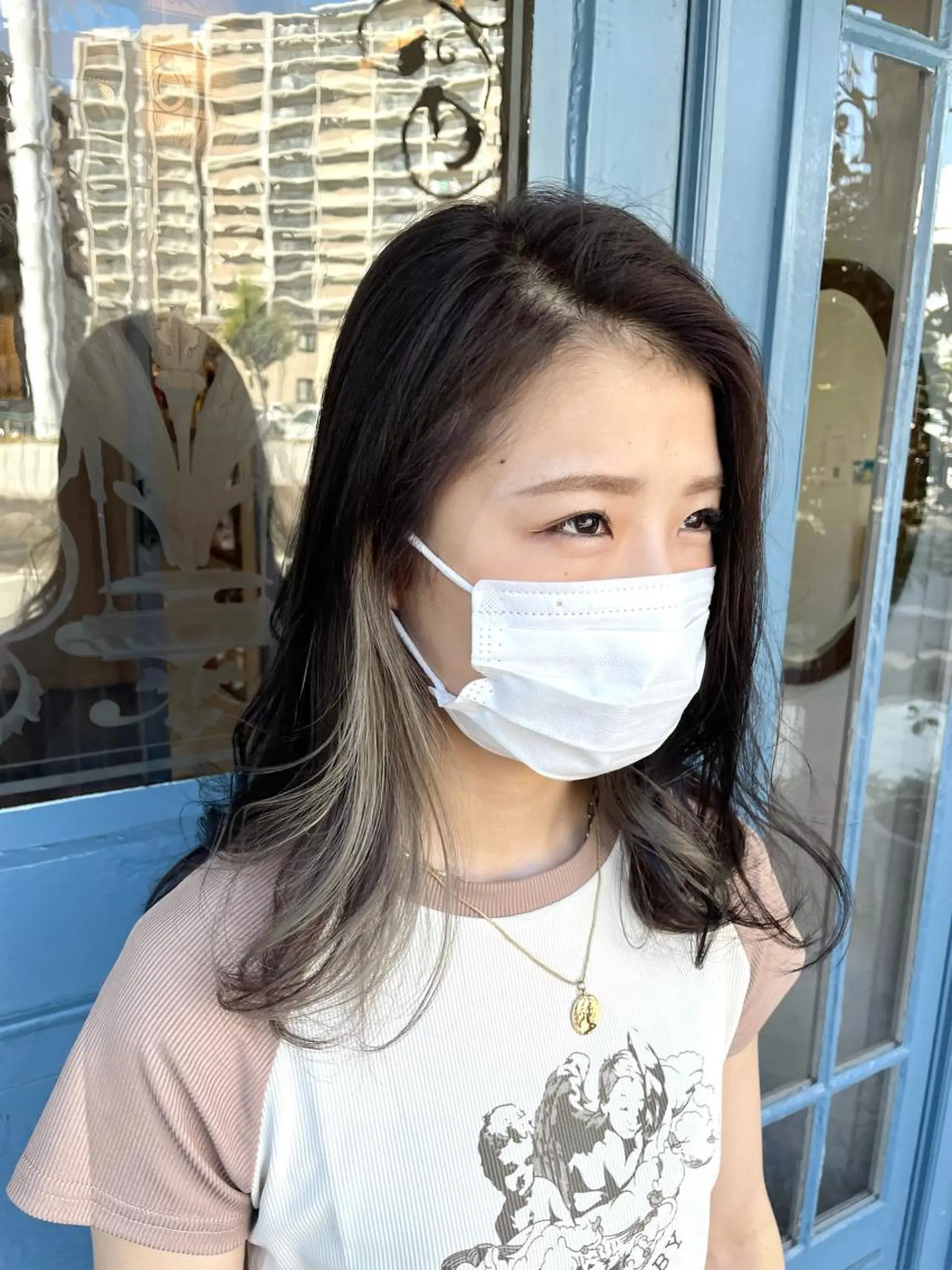 セミロング カラー 渡辺 瑠美のヘアスタイル