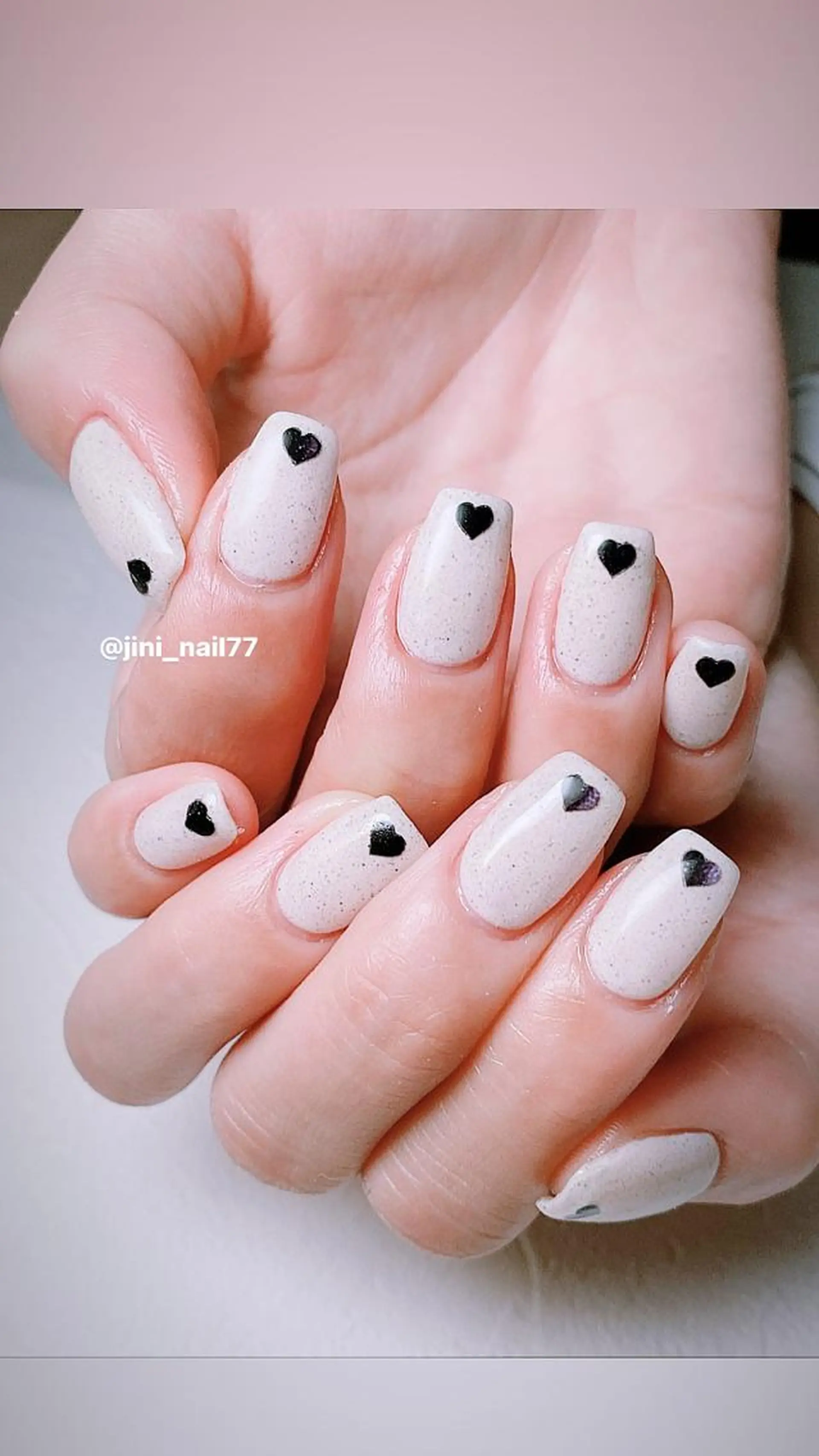 ネイル ハンドネイル JINI NAIL所属・ジニ ネイルのネイルデザイン