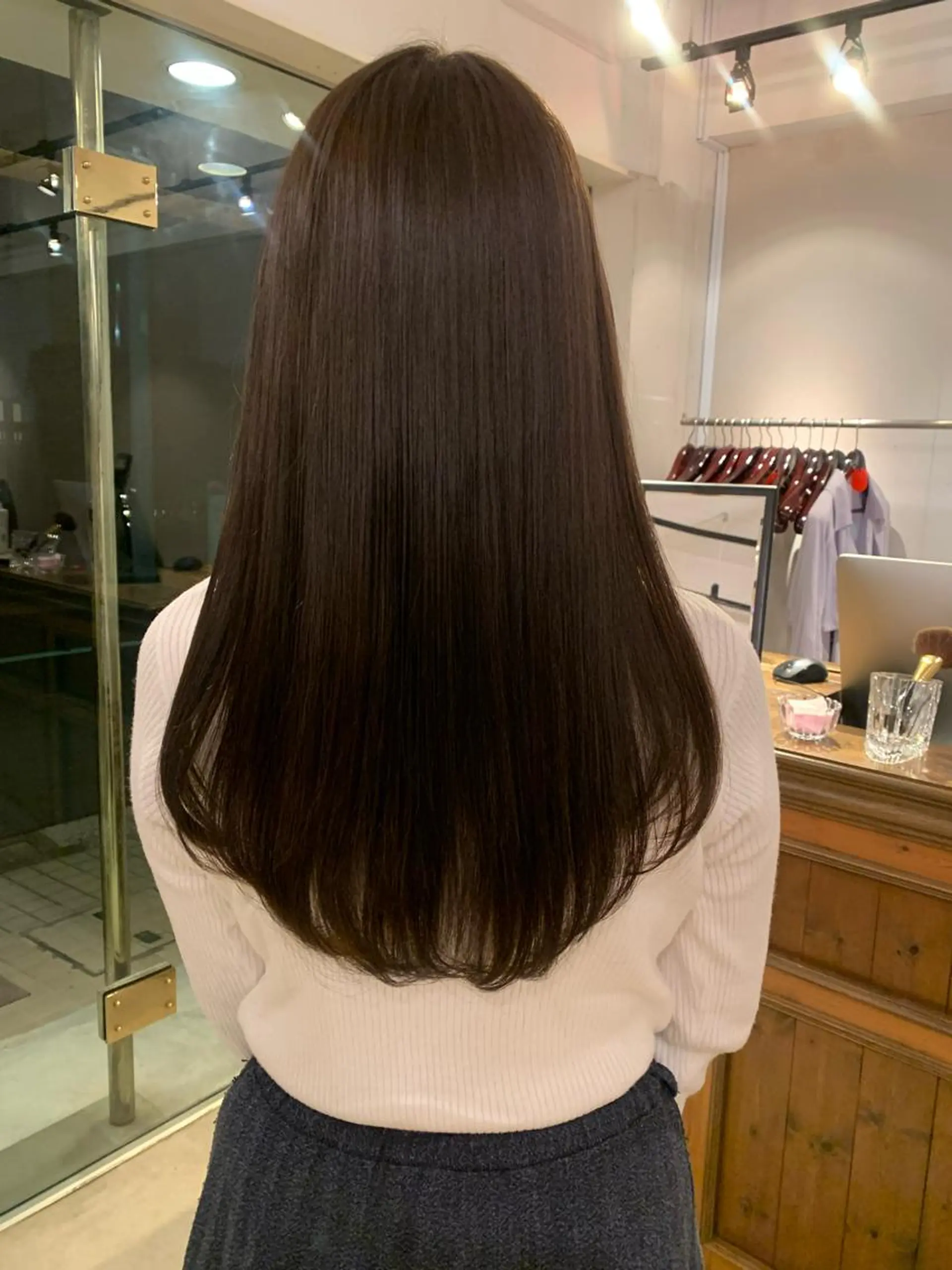 ロング カラー カット ヘアカラー トリートメント ヘッドスパ 透明感/オリーブ/ グレージュ/YUKAのヘアスタイル