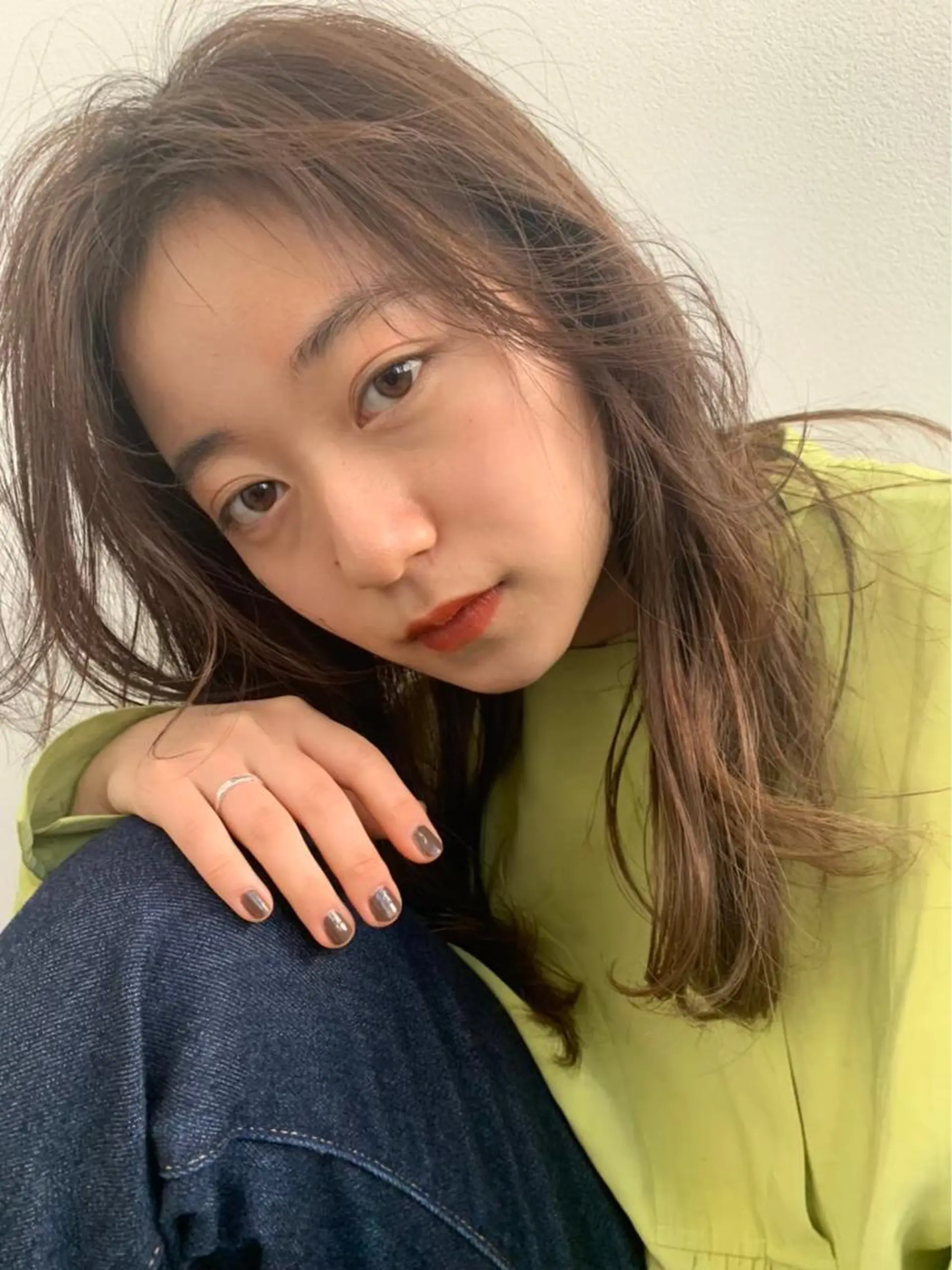 セミロング ボブ/ハイトーン REINAのヘアスタイル