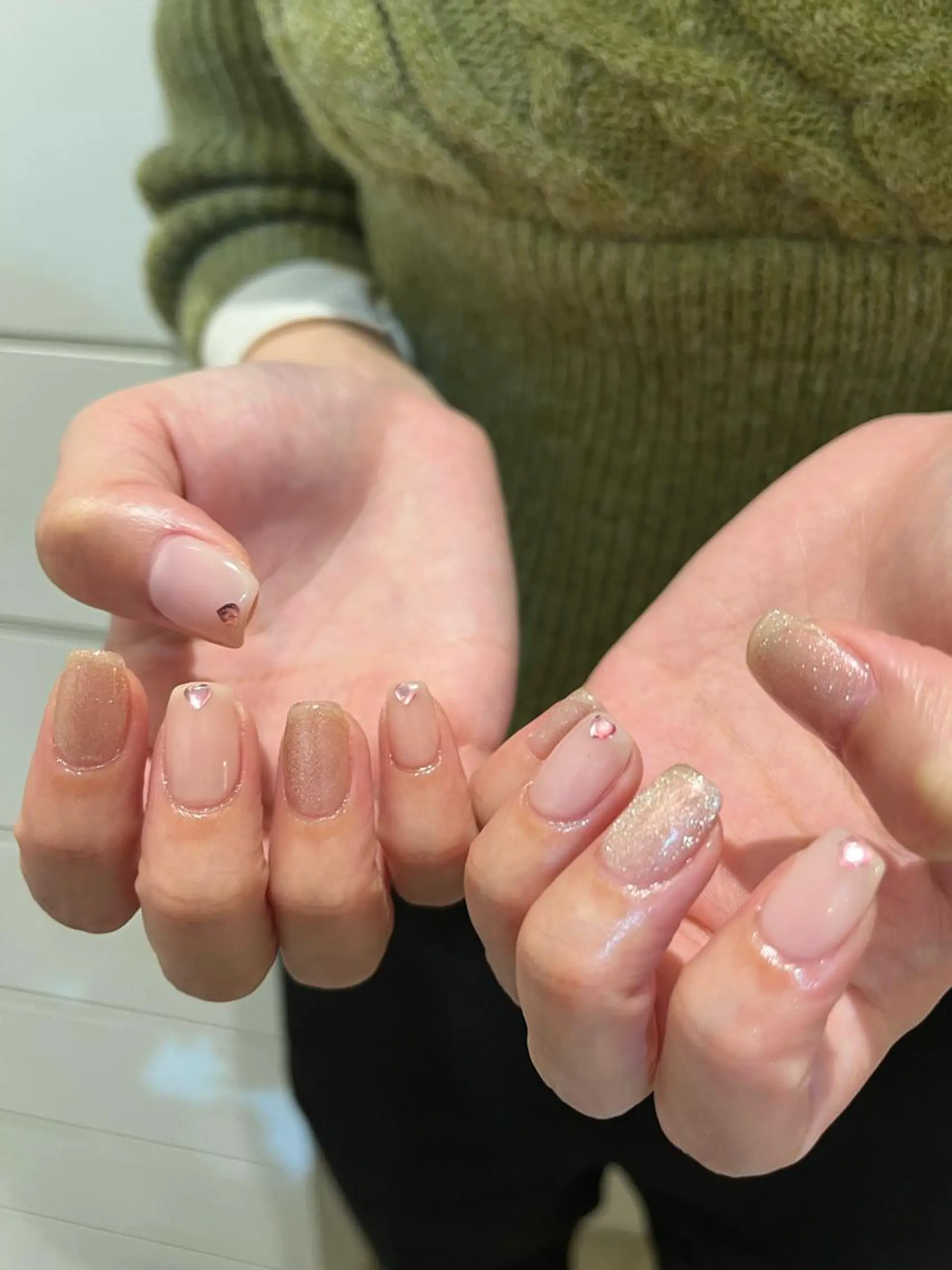 ネイル ハンドネイル Momone ／渋谷／パラジェルのネイルデザイン