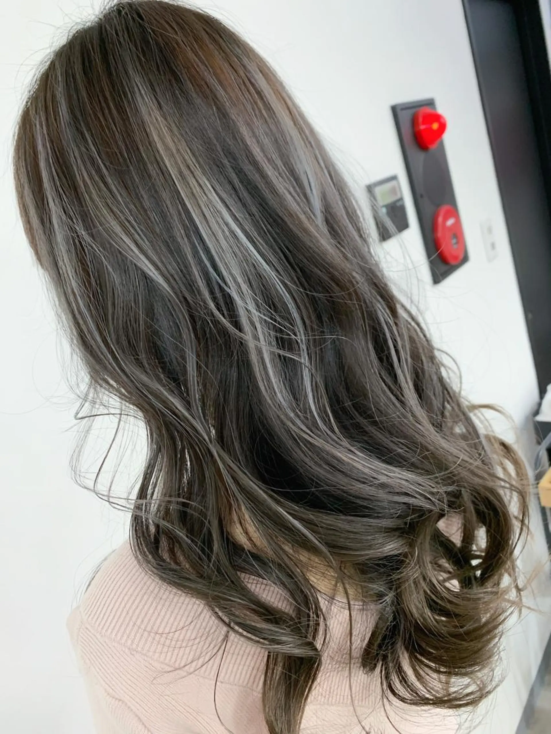 ロング ヘアカラー トリートメント 🥇近藤 恭輔🥇 Recharme新保のヘアスタイル