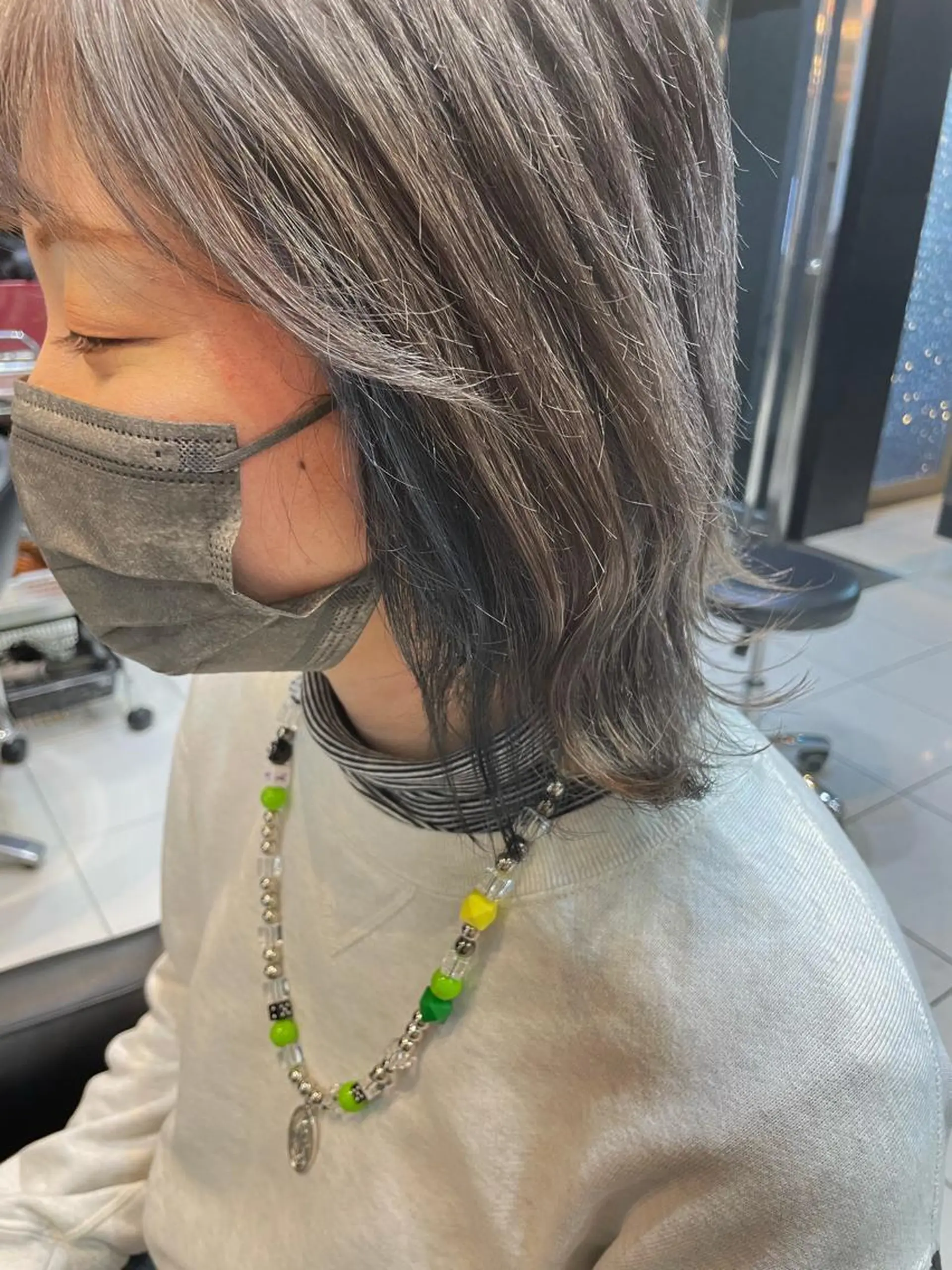 ミディアム カラー ブルーカラー 女性リピ90%🍨 🩷佐藤みずきのヘアスタイル