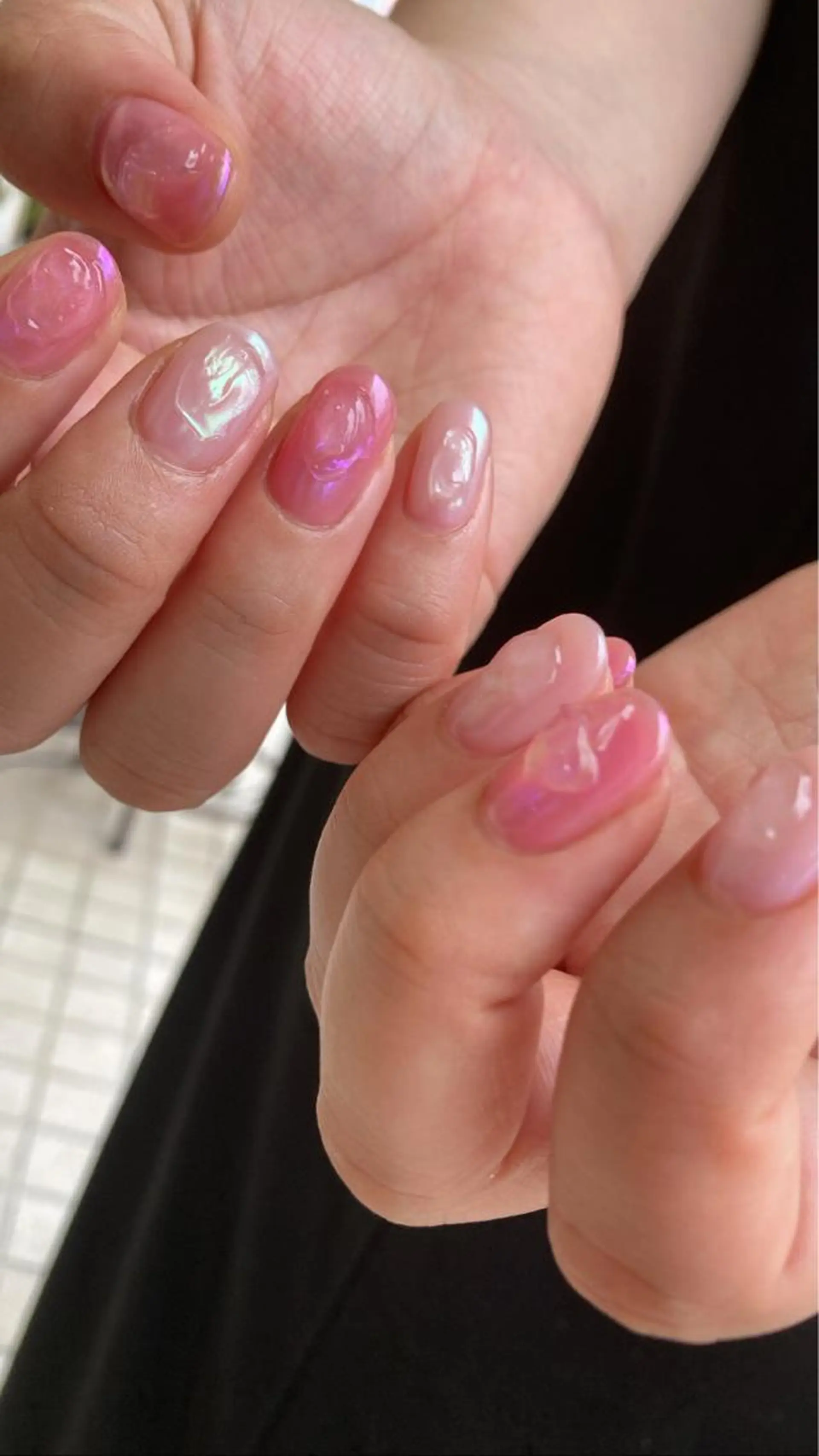ネイル nailsalon　hue所属・小山 羽奈のネイルデザイン