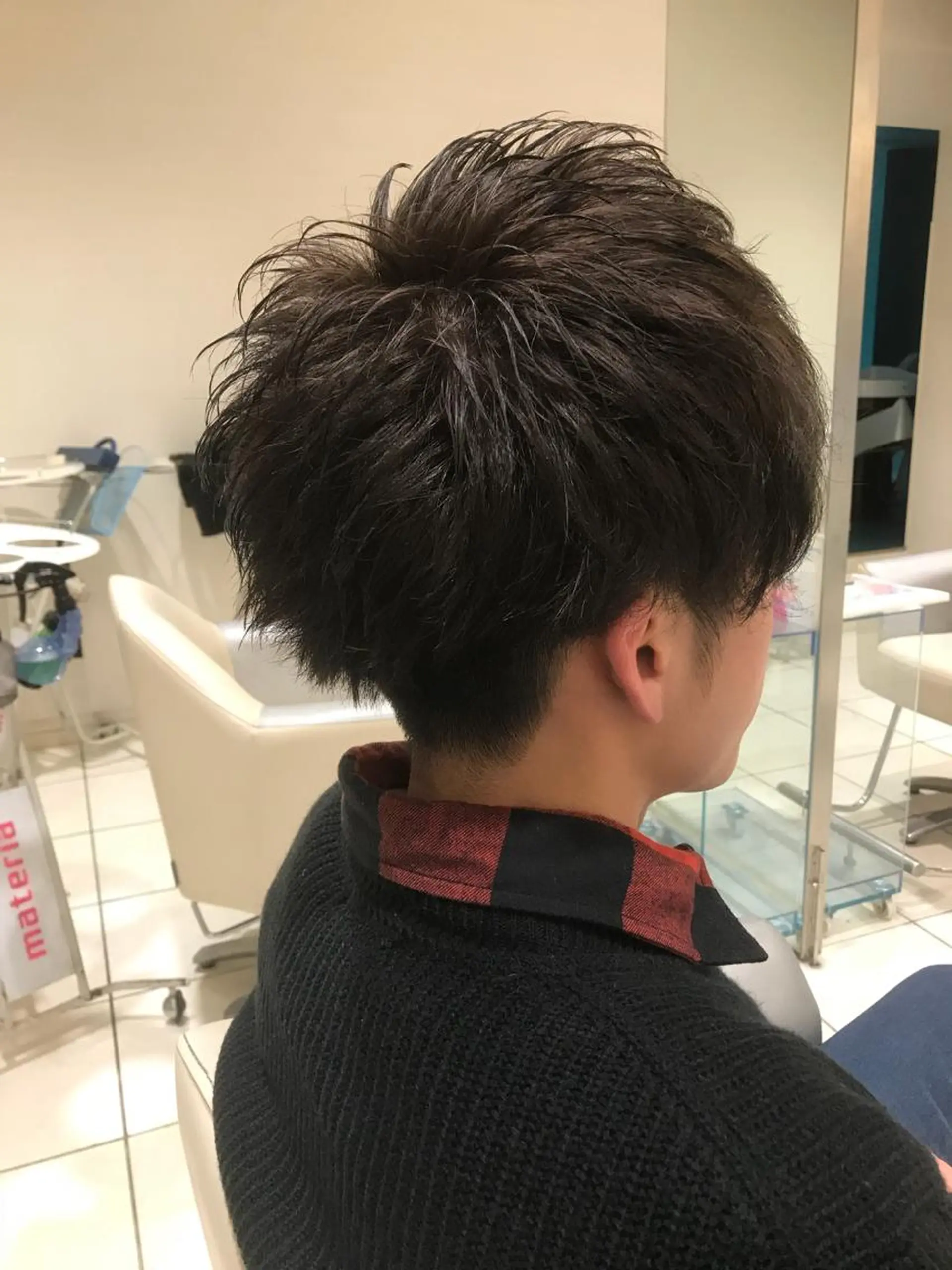 ショート カラー パーマ ヘアアレンジ メンズ キッズ ネイル マツエク・マツパ メンズハイトーン メンズパーマ 刈り上げ アディクシーカラー 透明感カラー カット MODEK's西宮店 マネージャー神道有基のヘアスタイル