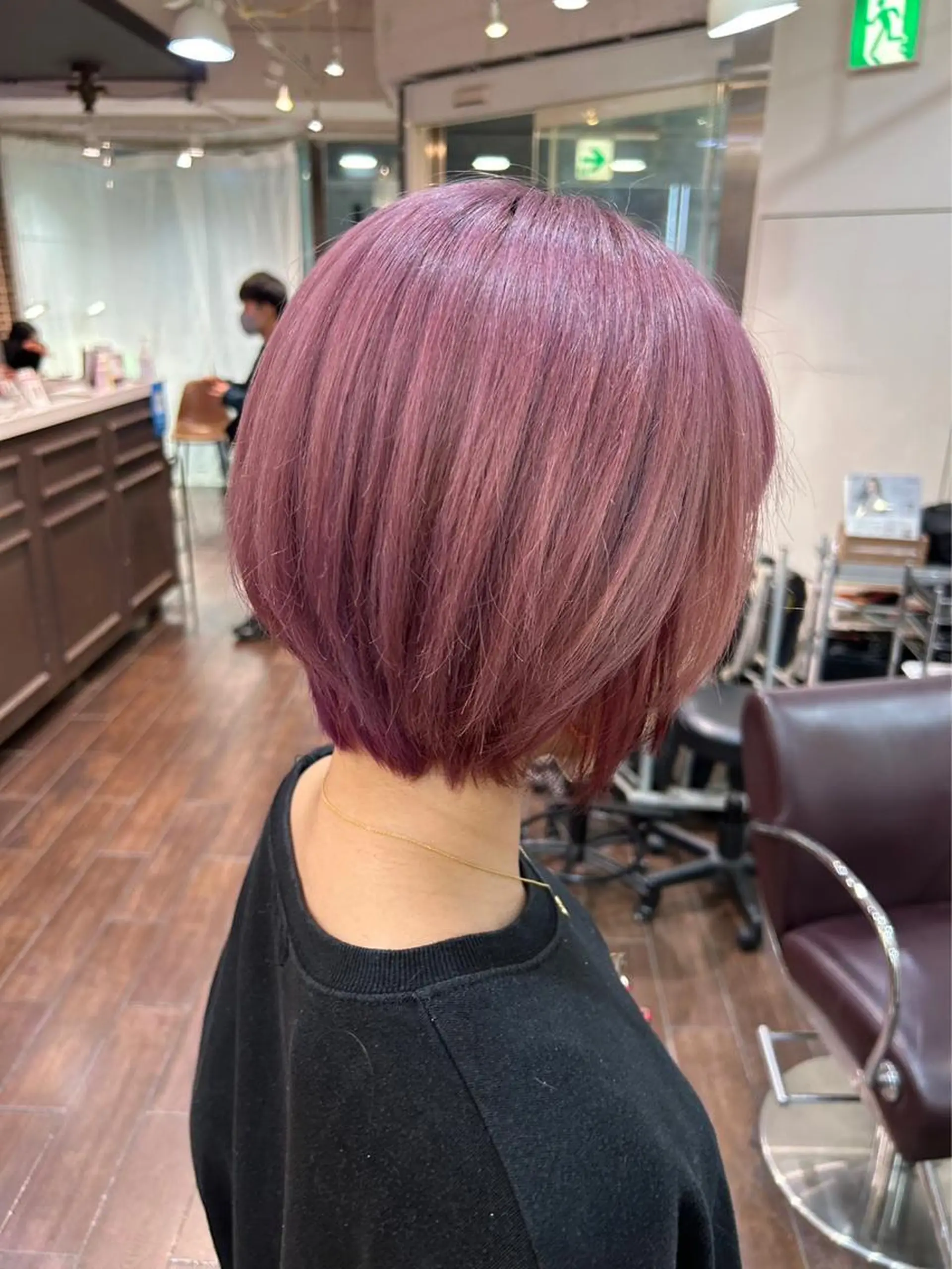 ショート カラー ハイトーンカラー 学生 酸性ストレート 🤍🎀honokaのヘアスタイル