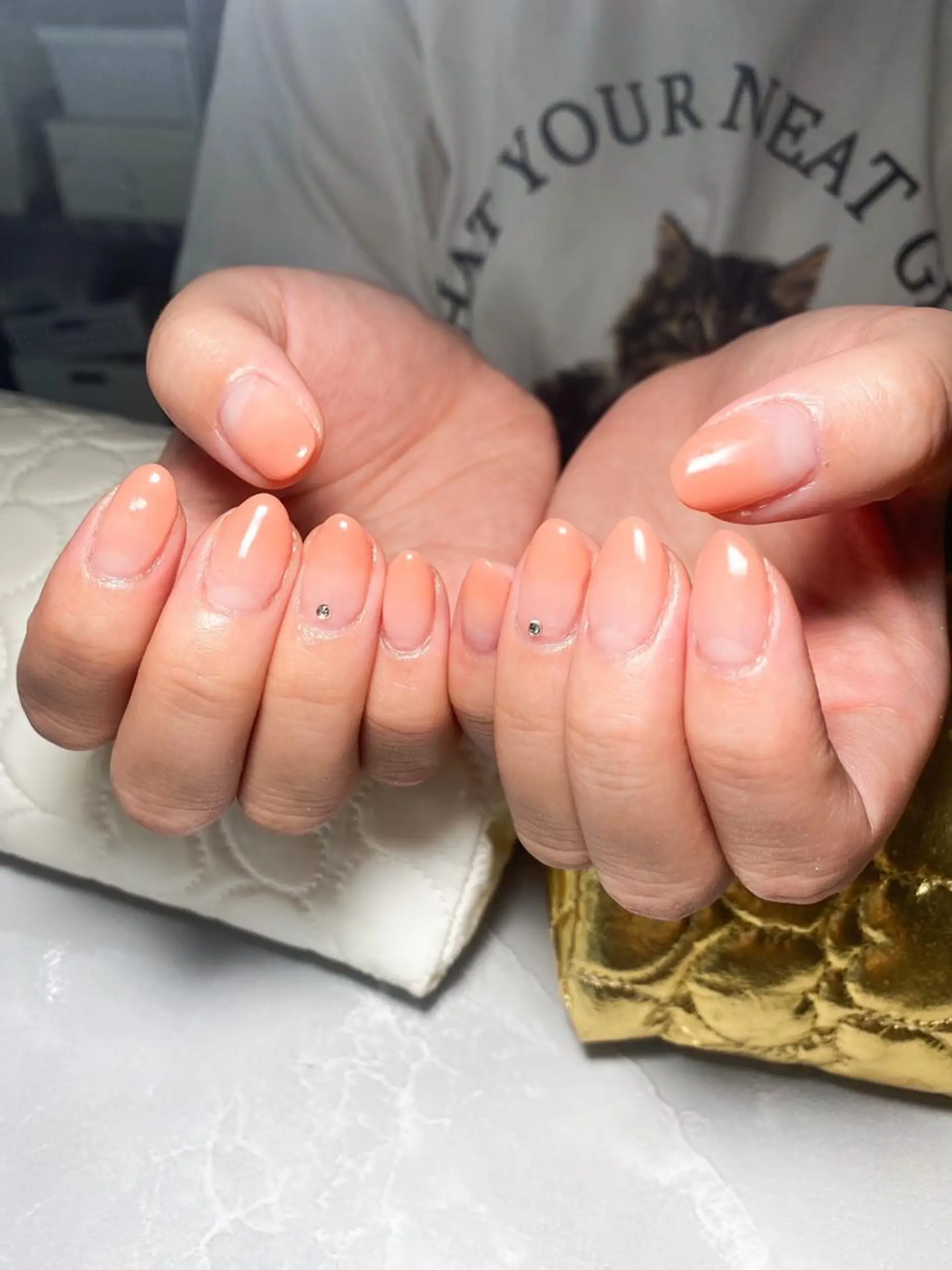 ネイル グラデーション シンプルネイル ストーンネイル nail en💅 キッズスペース有のネイルデザイン