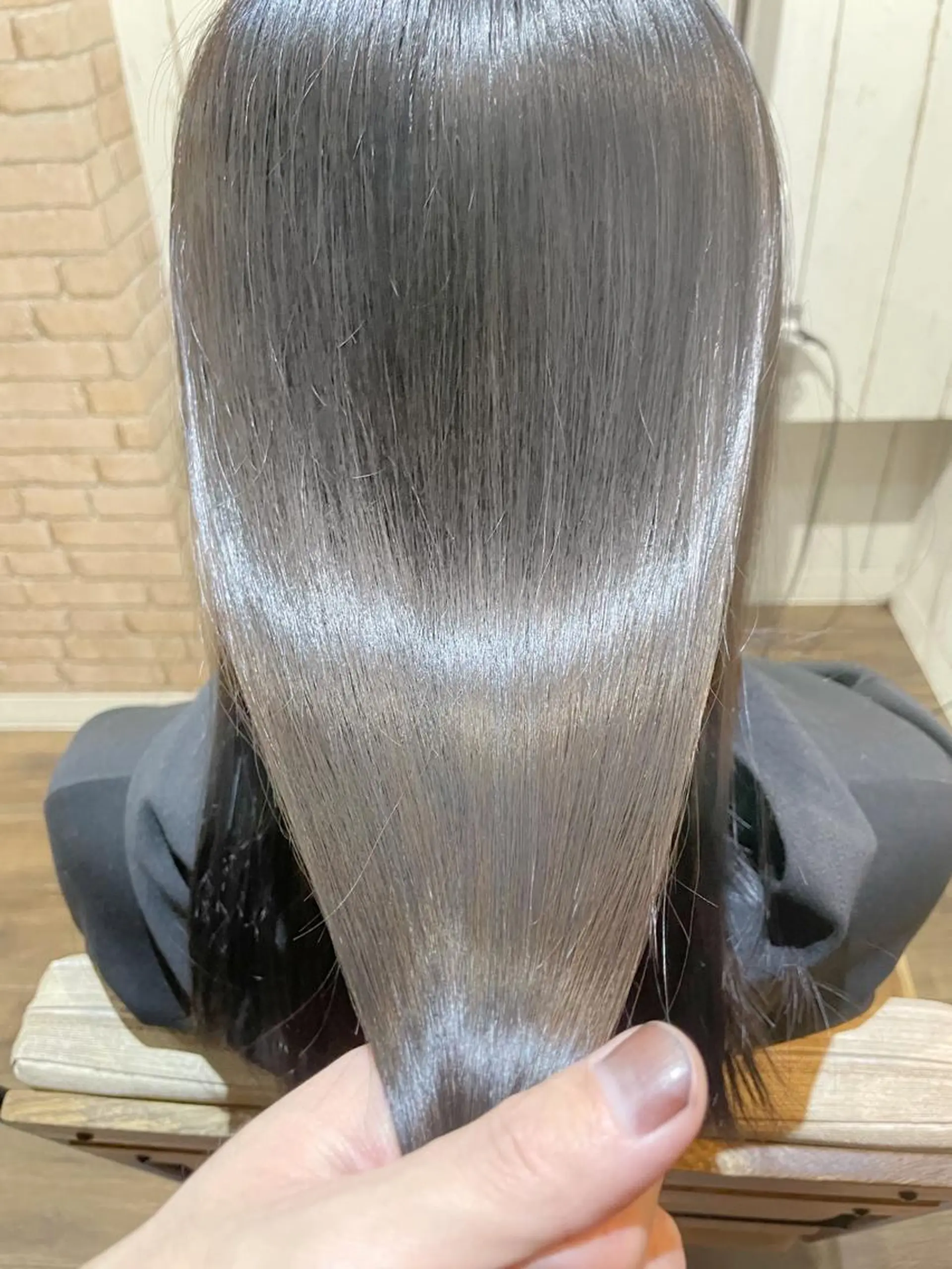 ロング カラー ヘアアレンジ MiU所属・韓国×髪質改善×美髪 縮毛矯正×レイヤーのヘアスタイル