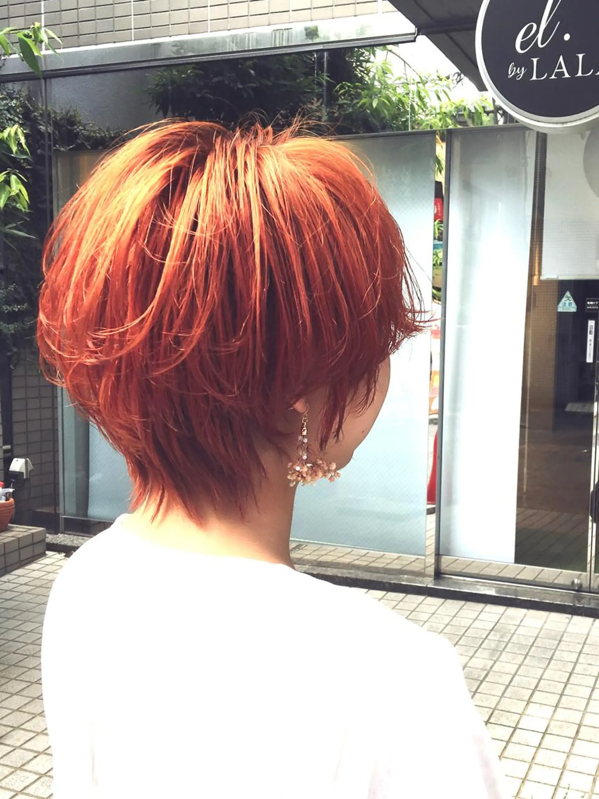 ショート カラー オレンジ ショートヘア ハイトーン/レイヤー /ウルフ⭐️永田⭐️のヘアスタイル