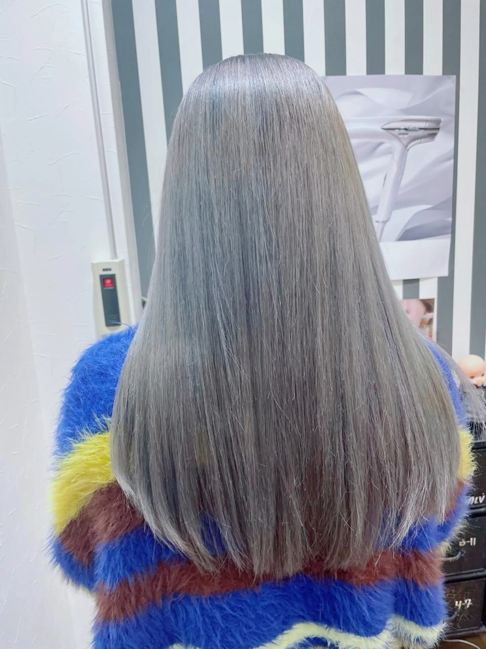 ロング カラー カット ヘアカラー トリートメント ARISA🦋推し・ アニメカラー/派手髪のヘアスタイル