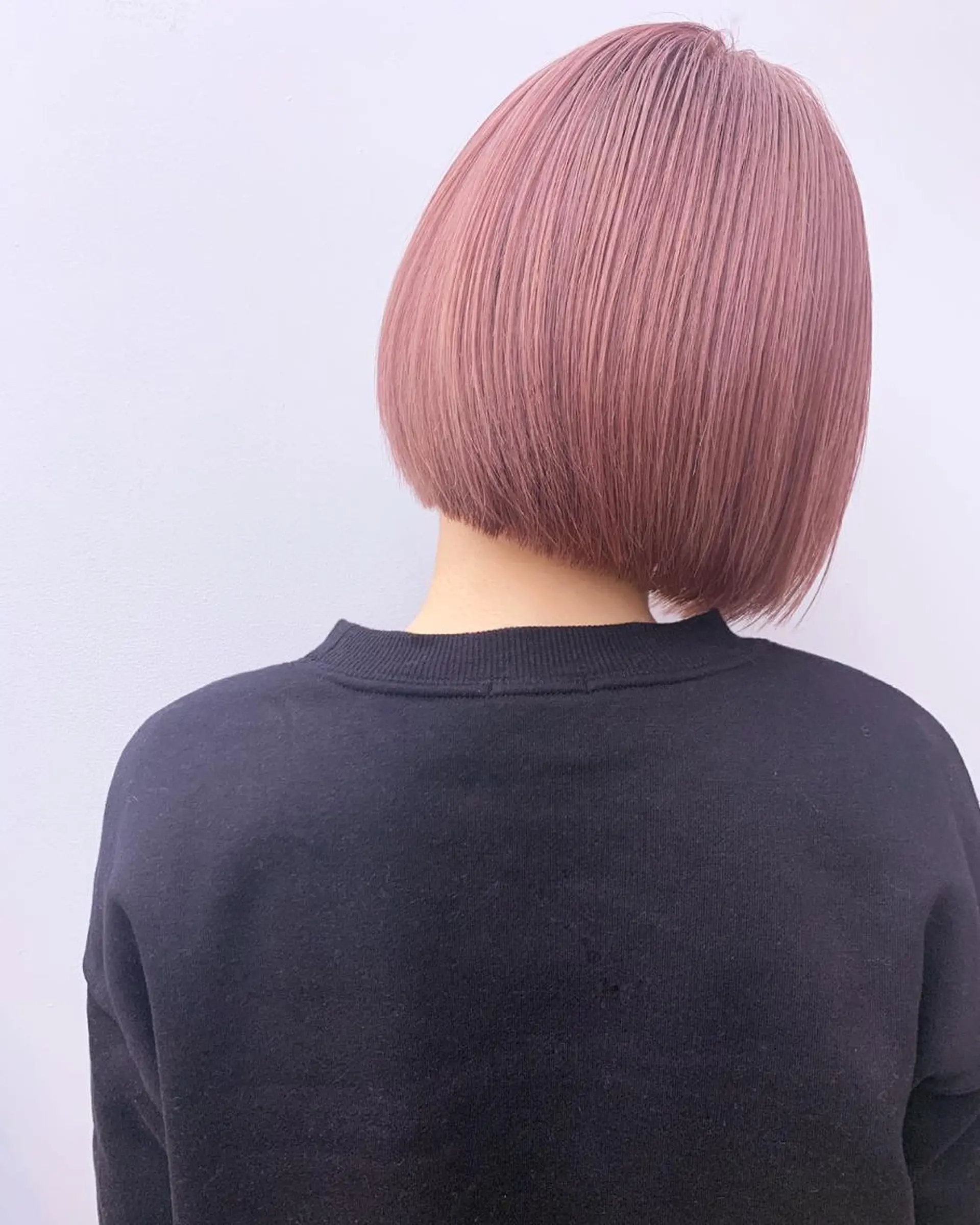 カラー ショート 切りっぱなしボブ ハイトーンカラー クオルシアカラー ボブ カット ヘアカラー N° anfeel 渋谷🪞🫧のヘアスタイル