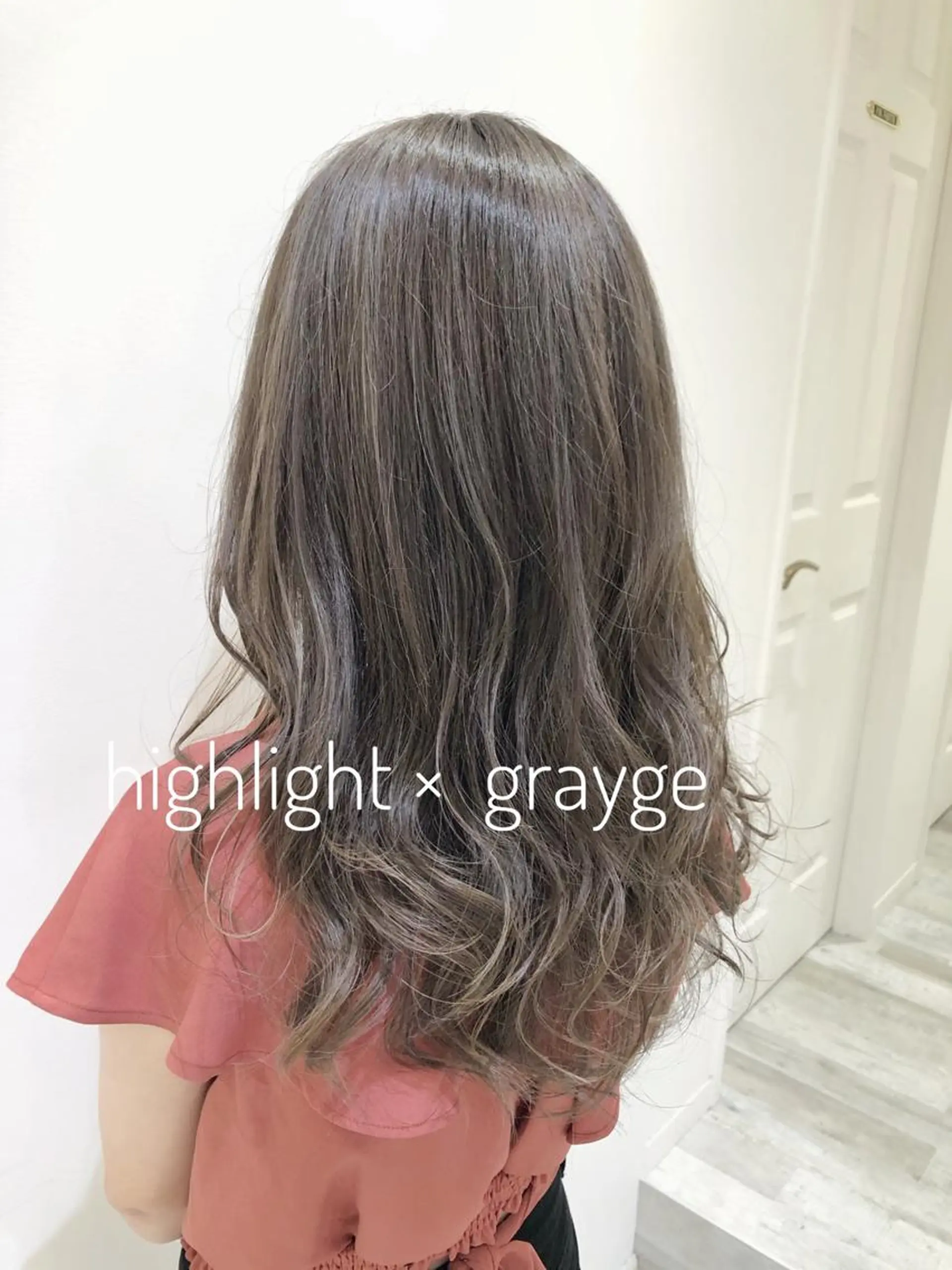 ロング カラー グレージュ ハイライトカラー ハイライト oggi +KENJE所属・大平 美沙のヘアスタイル