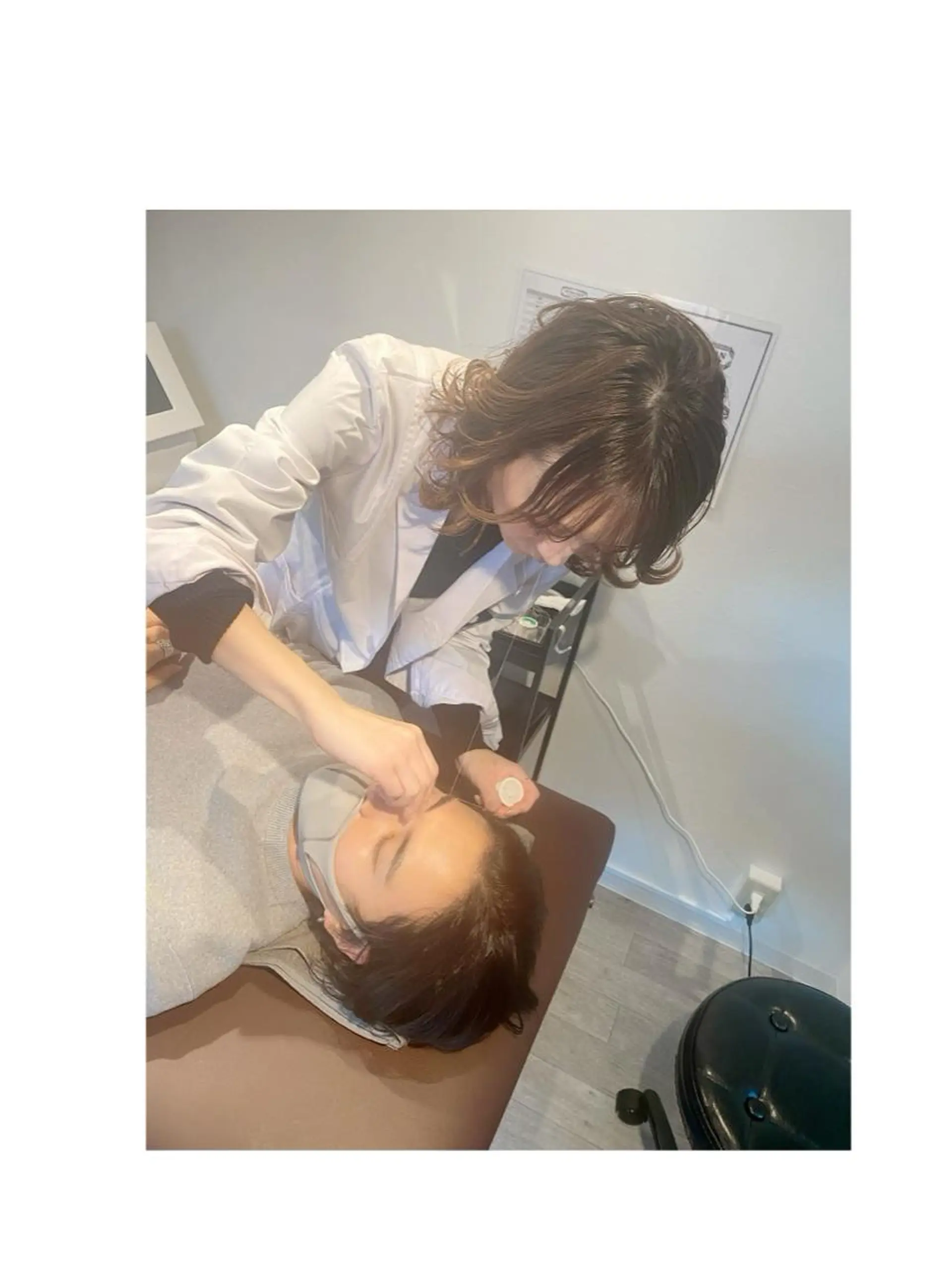 アイブロウ ハーブピーリング/韓国肌管理/フェイシャル/毛穴洗浄/眉毛/顔脱毛【糸脱毛専門】rev所属・ハーブピーリング🌹 毛穴洗浄❤️眉waxのエステ・リラクイメージ