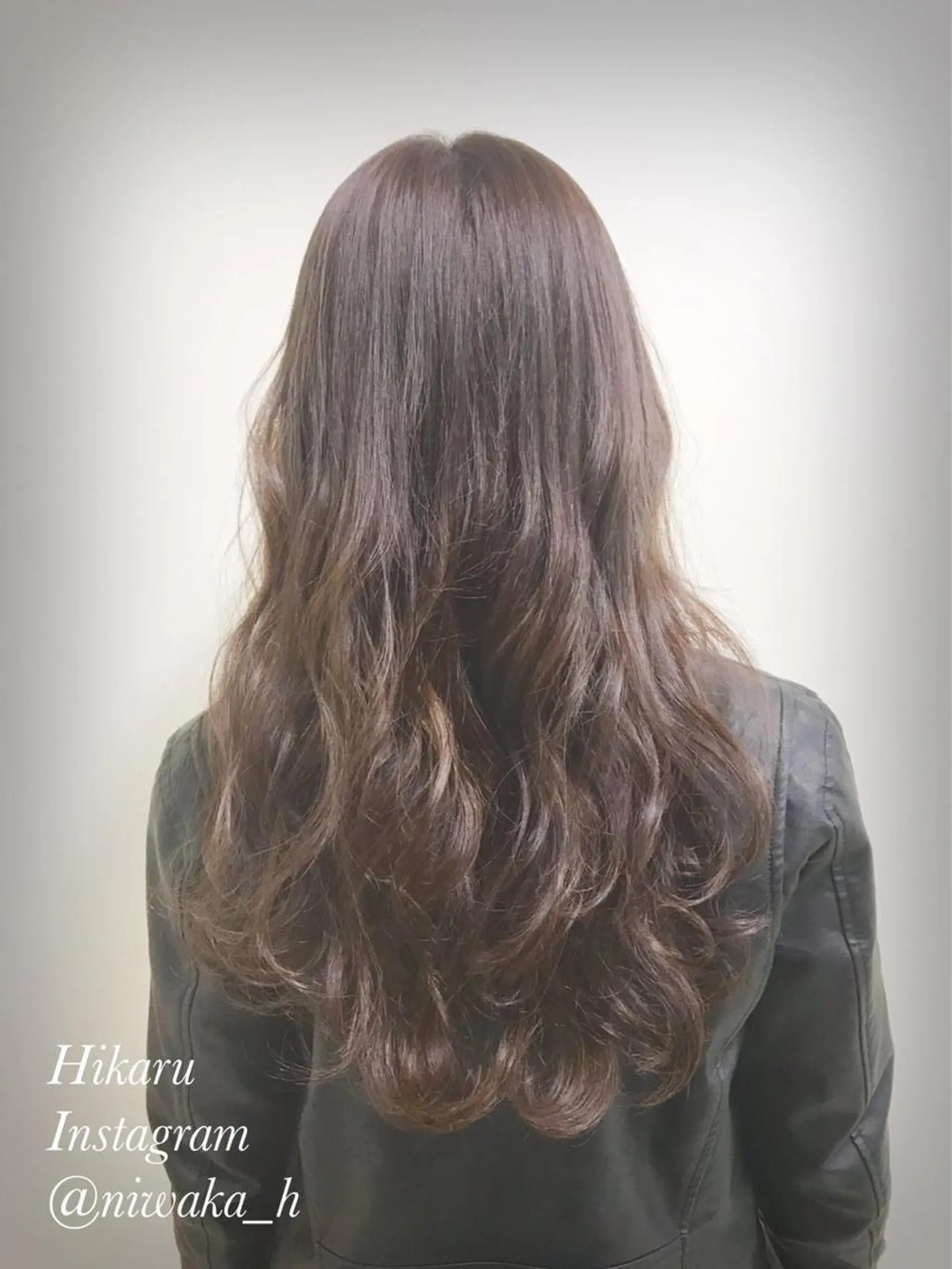 セミロング カラー エリアNo.1カラー ⭐️hikaru⭐️のヘアスタイル