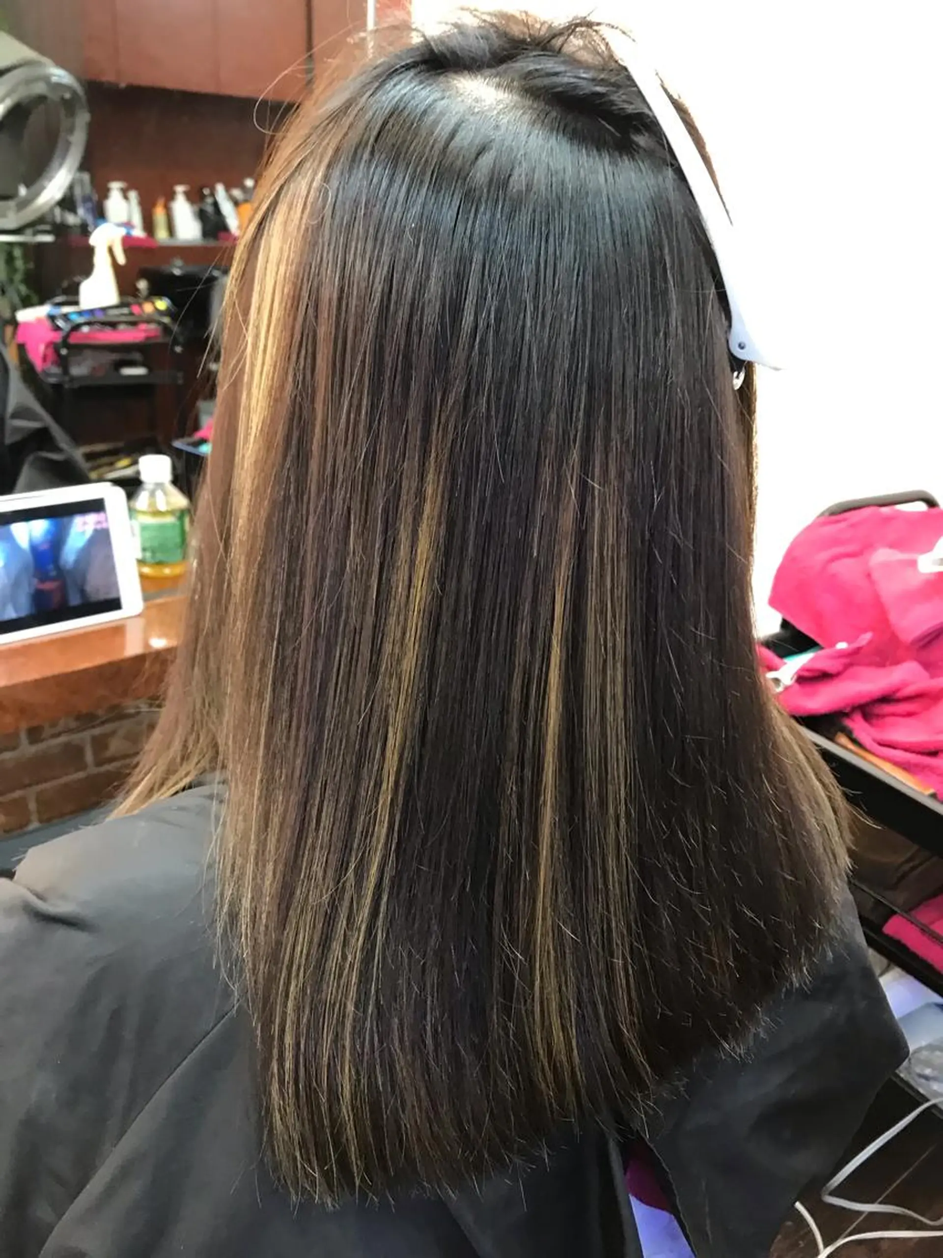 セミロング カラー パーマ 桧山 真のヘアスタイル