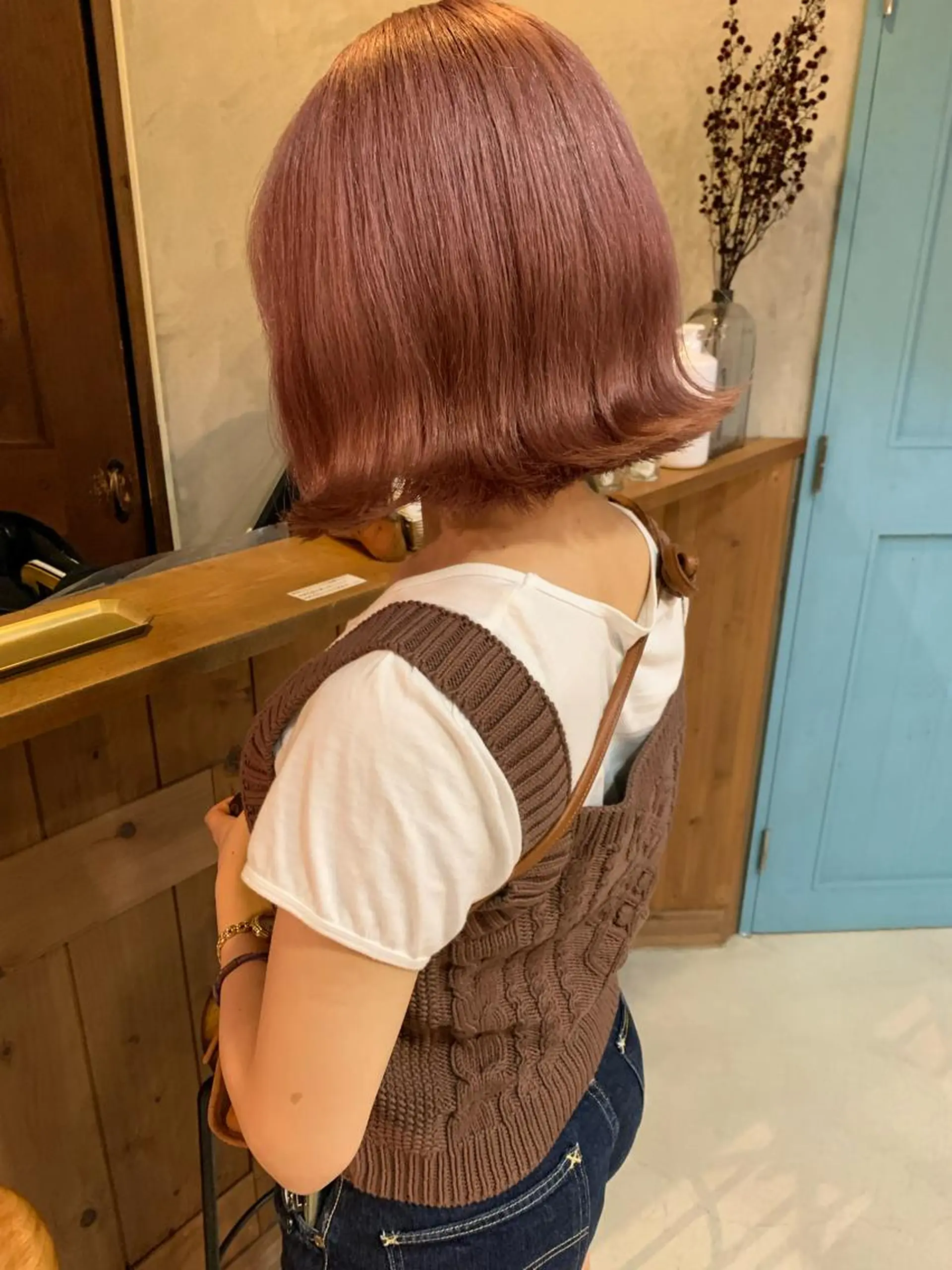 ミディアム レイヤー/韓国ヘア 杉浦結梨のヘアスタイル