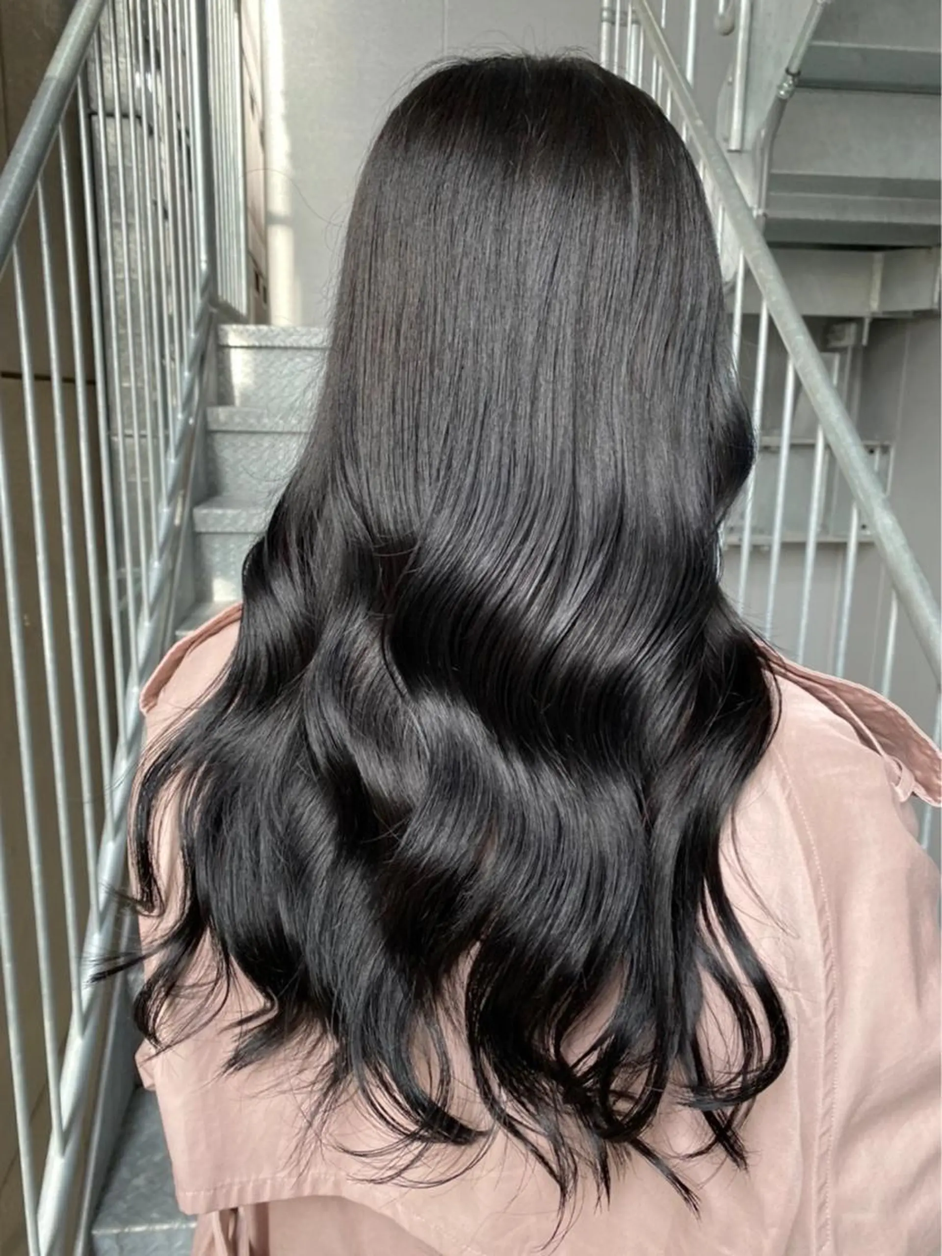 セミロング カラー ヘアアレンジ Ella所属・nana【艶髪】/ レイヤー/縮毛矯正のヘアスタイル