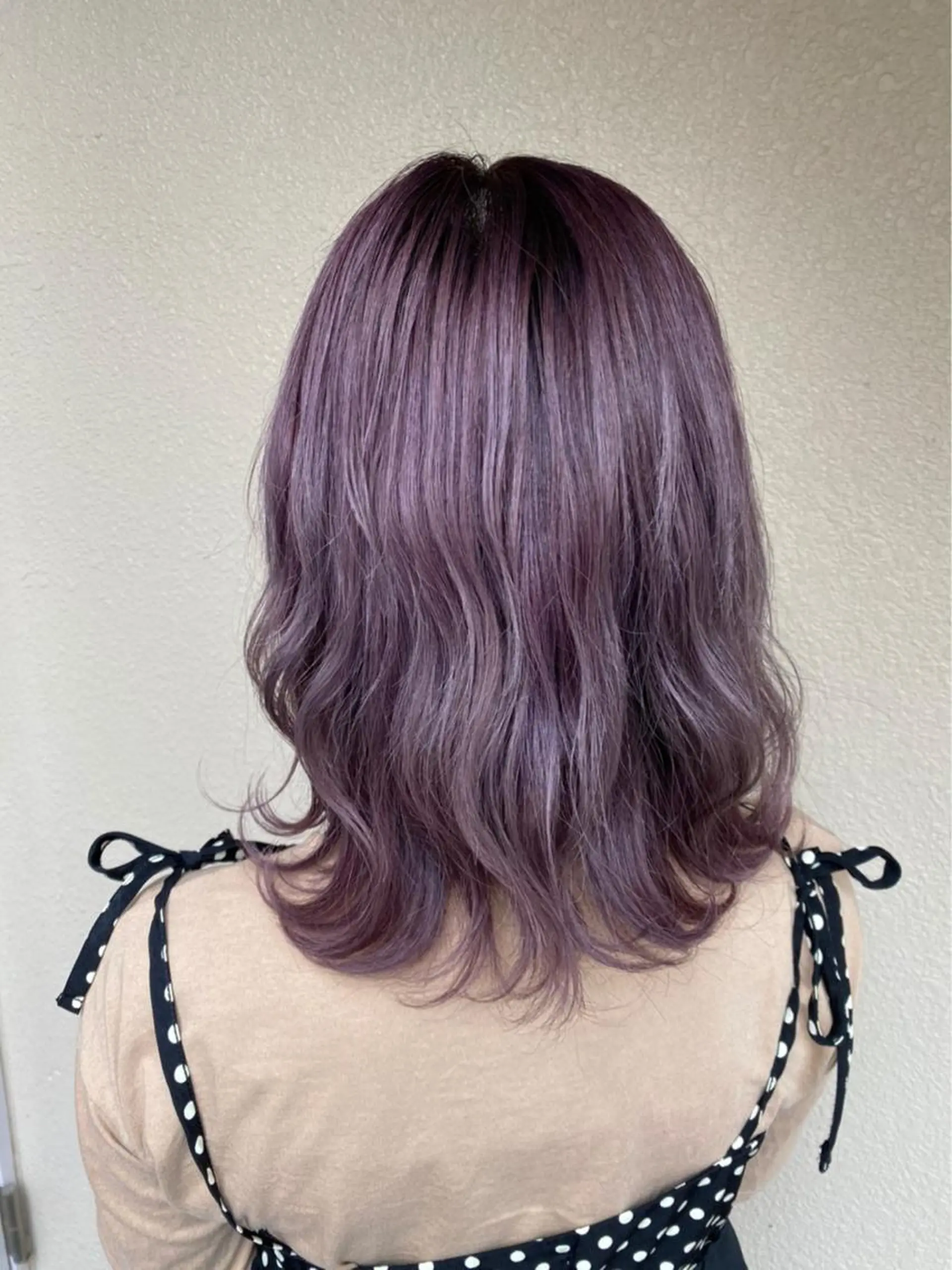 カラー バイオレットカラー 水島 悠香子のヘアスタイル