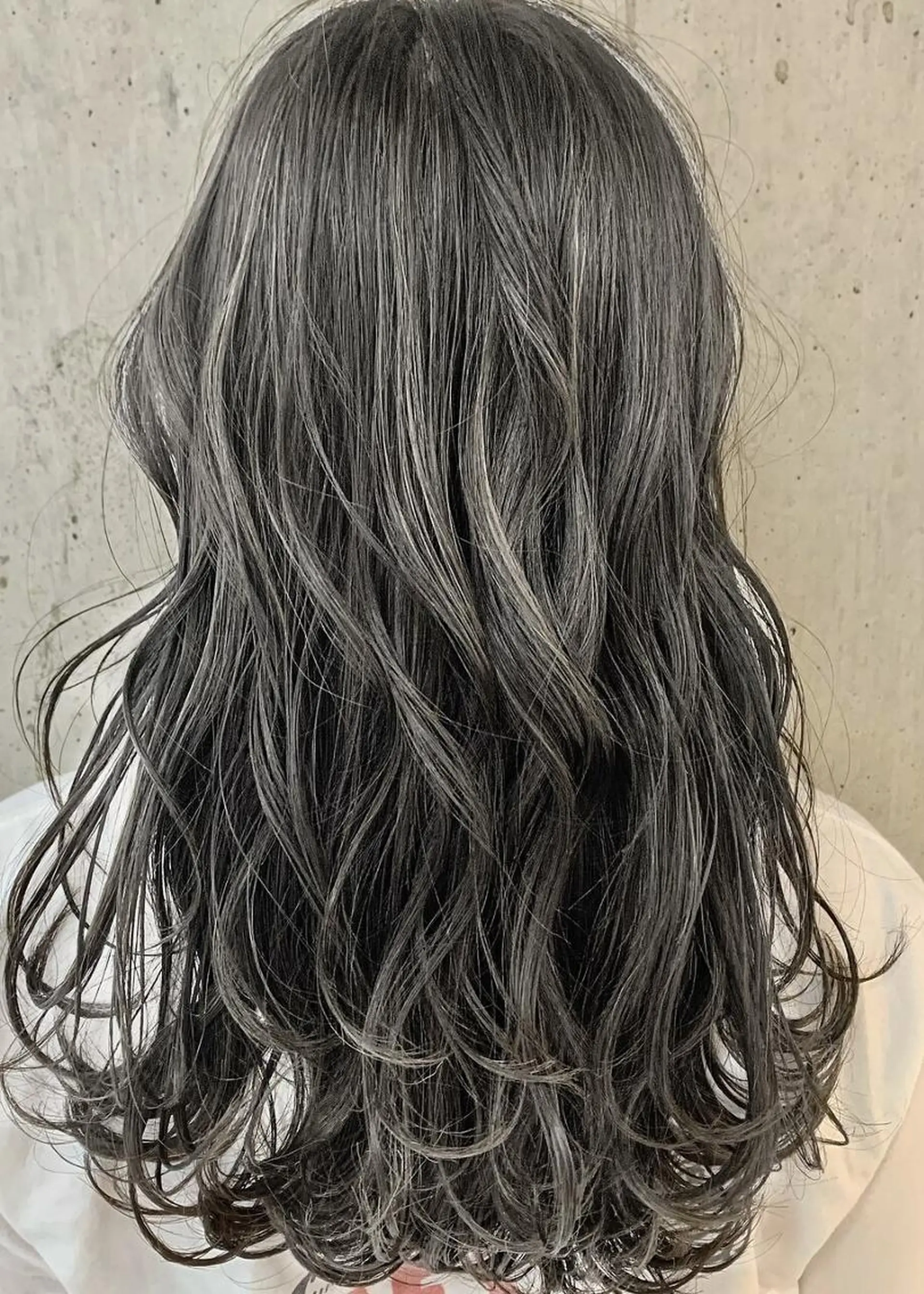 セミロング カラー 透明感カラー カット ヘアカラー 藤森結子/韓国ヘア/ パーソナルカラー診断のヘアスタイル