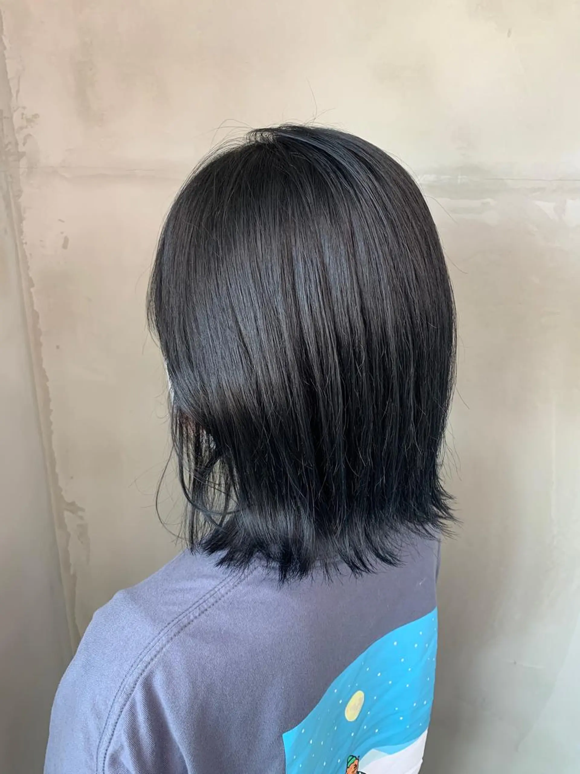 ショート カラー アッシュ バレイヤージュ ベージュカラー ブロンド ブルーカラー カット ヘアカラー トリートメント レイヤーカット/ 艶カラー/RYOMAのヘアスタイル