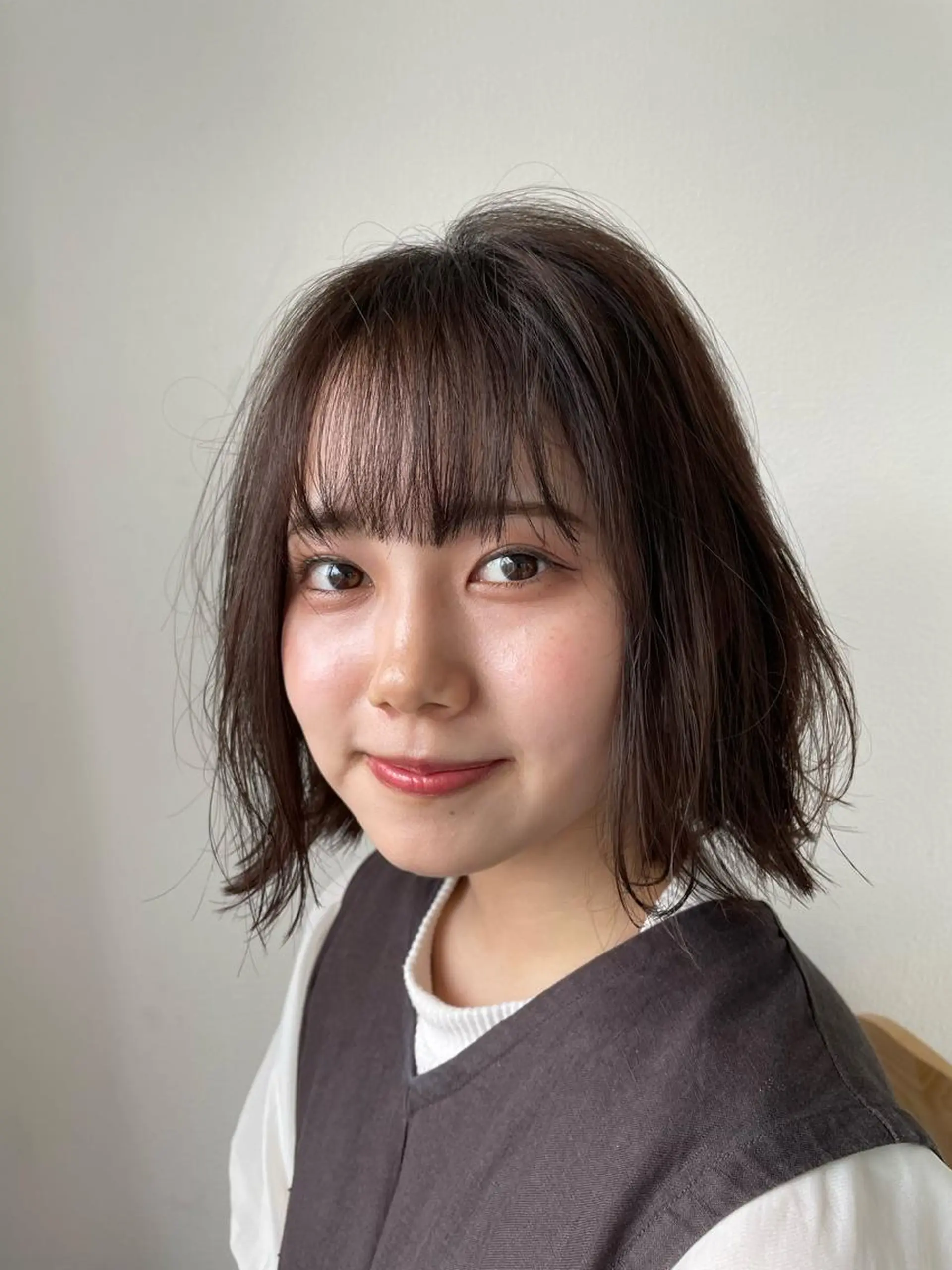 ミディアム ボブ 外ハネヘア エクリ麻布十番店所属・髪質改善/ 縮毛矯正/相原聡のヘアスタイル