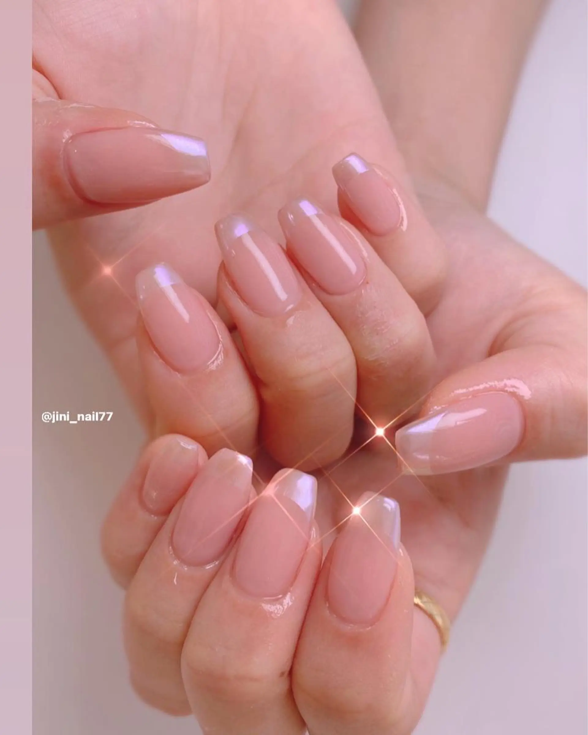 ネイル JINI NAIL所属・ジニ ネイルのネイルデザイン