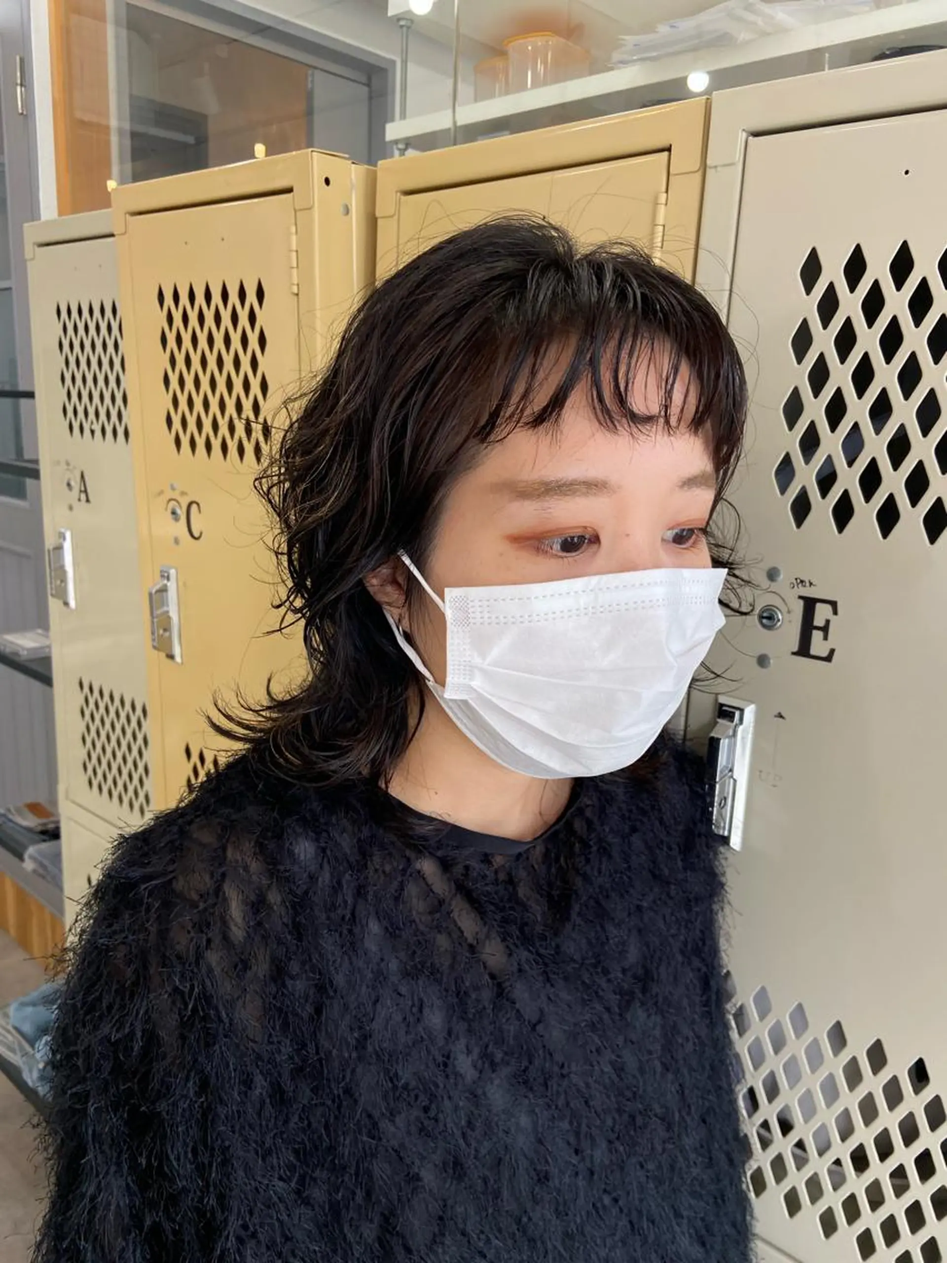 ミディアム パーマ ミディアムパーマ ウルフカット カット パーマ トリートメント SUNC🍀大熊 花奈絵🍀のヘアスタイル