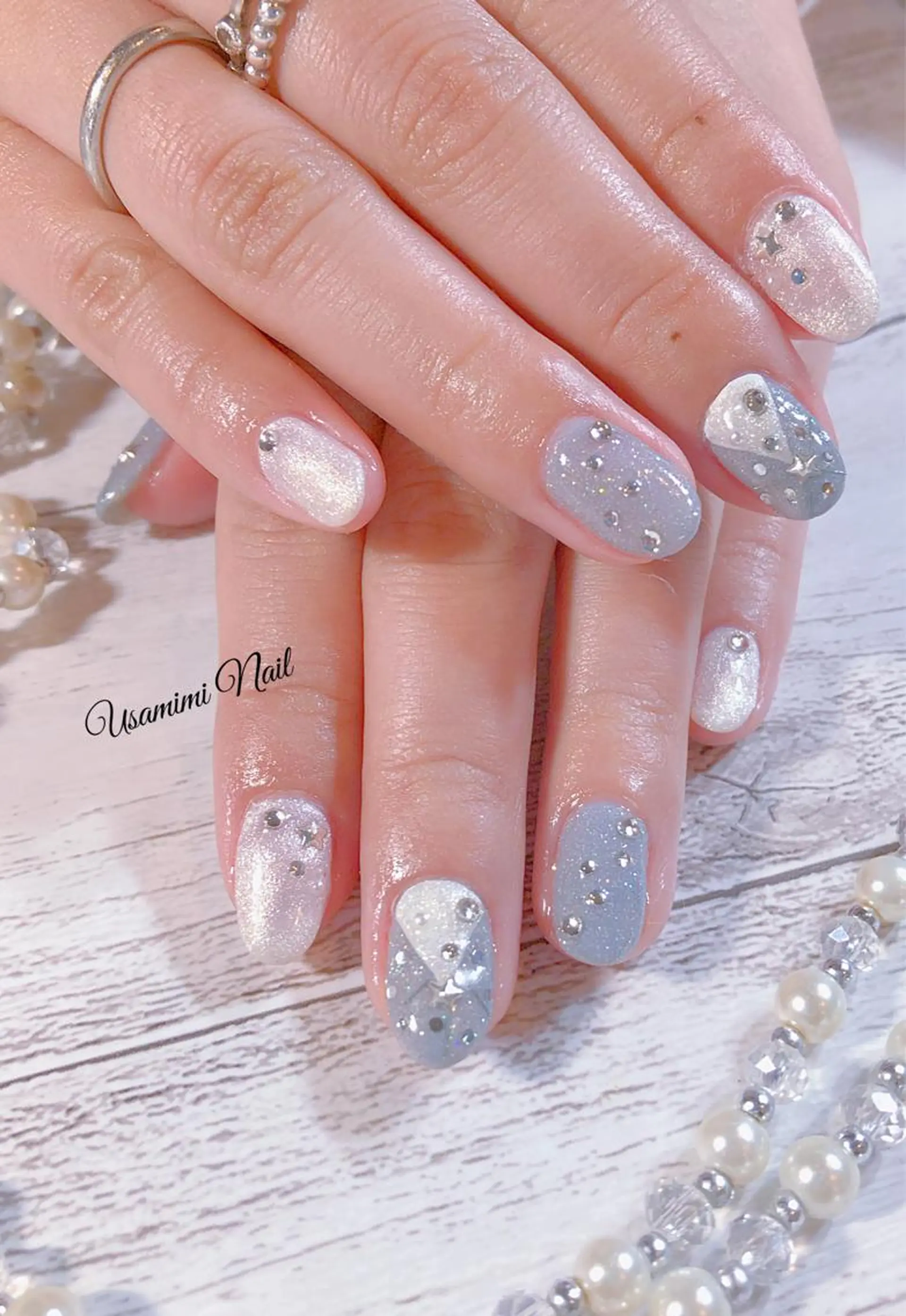 ミディアム ネイル USAMiMi 🐰💕のネイルデザイン