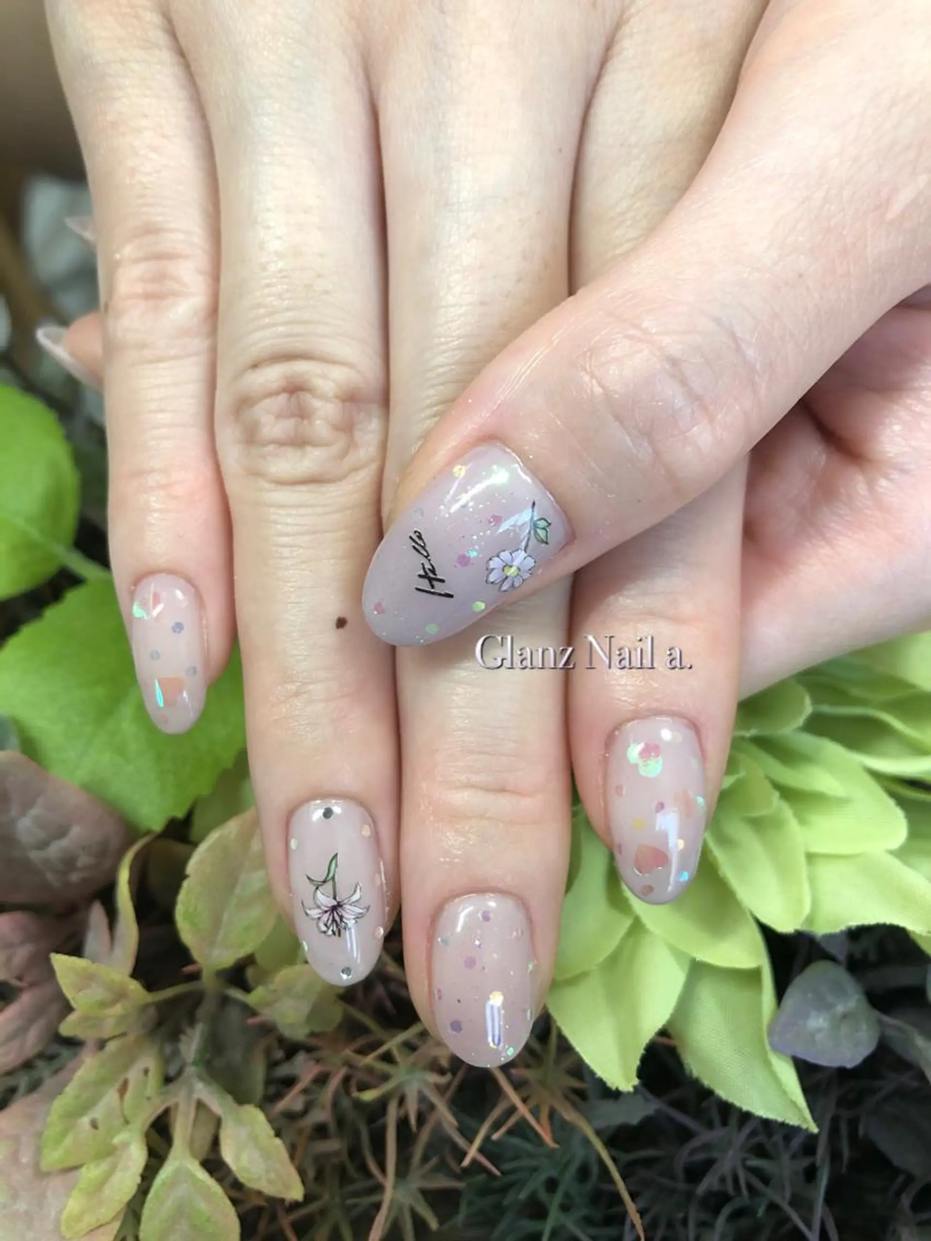 ネイル オーロラネイル Glanz  Nail aのネイルデザイン