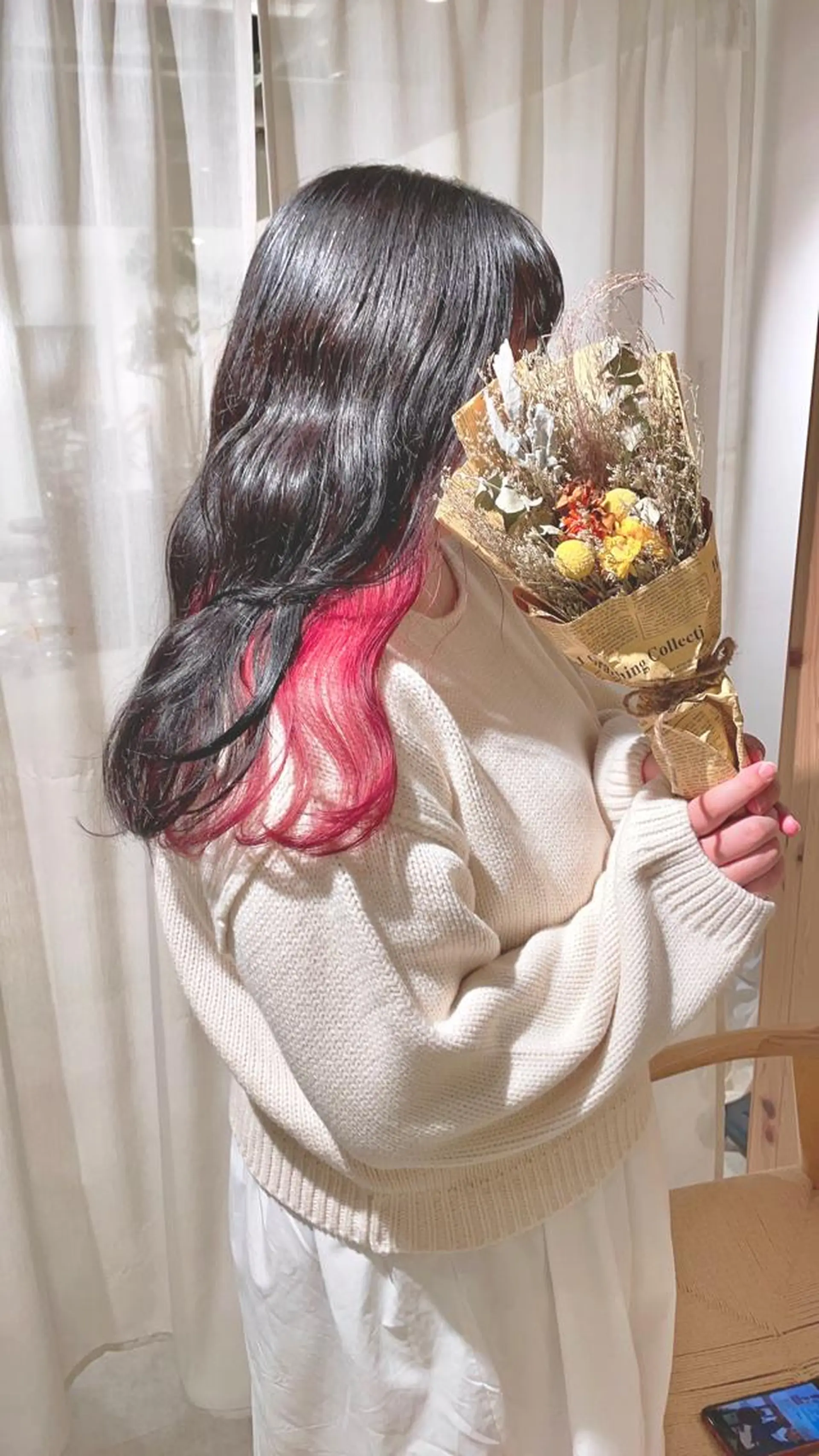 ロング カラー ブリーチ ヘアカラー トリートメント 渋谷:インナーカラー ／🍒エリカ🍒のヘアスタイル