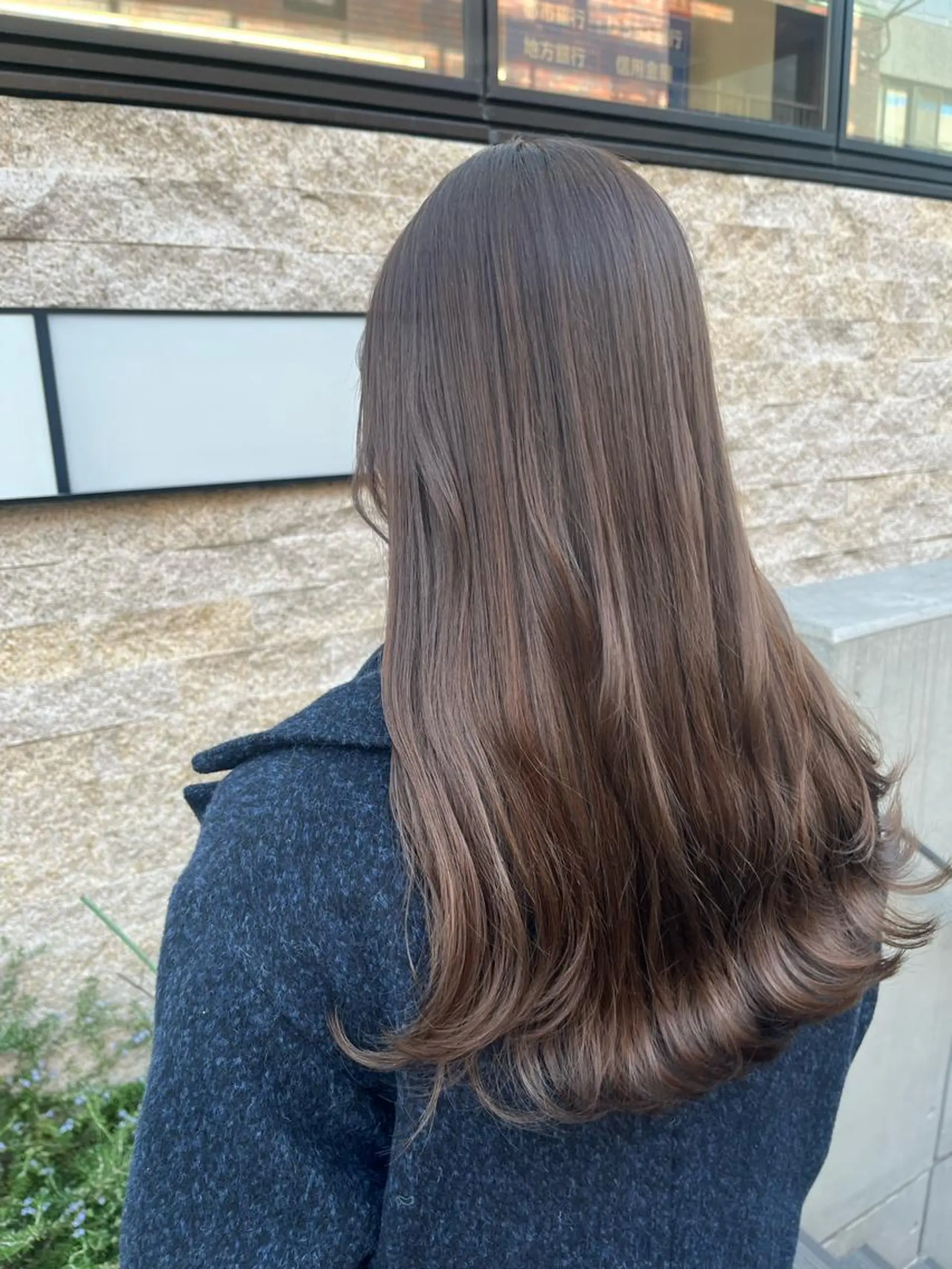 ロング カラー アッシュ ベージュカラー ヘアカラー トリートメント ✨透明感カラー✨ 🦖佐々木未来🦕のヘアスタイル