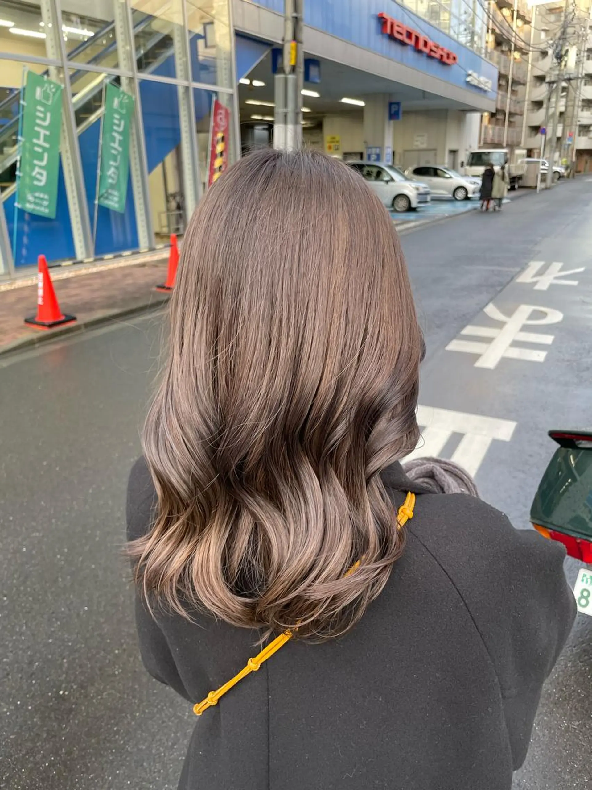 セミロング カラー 透明感カラー グレージュ 髪質改善🌱 高橋みなみのヘアスタイル