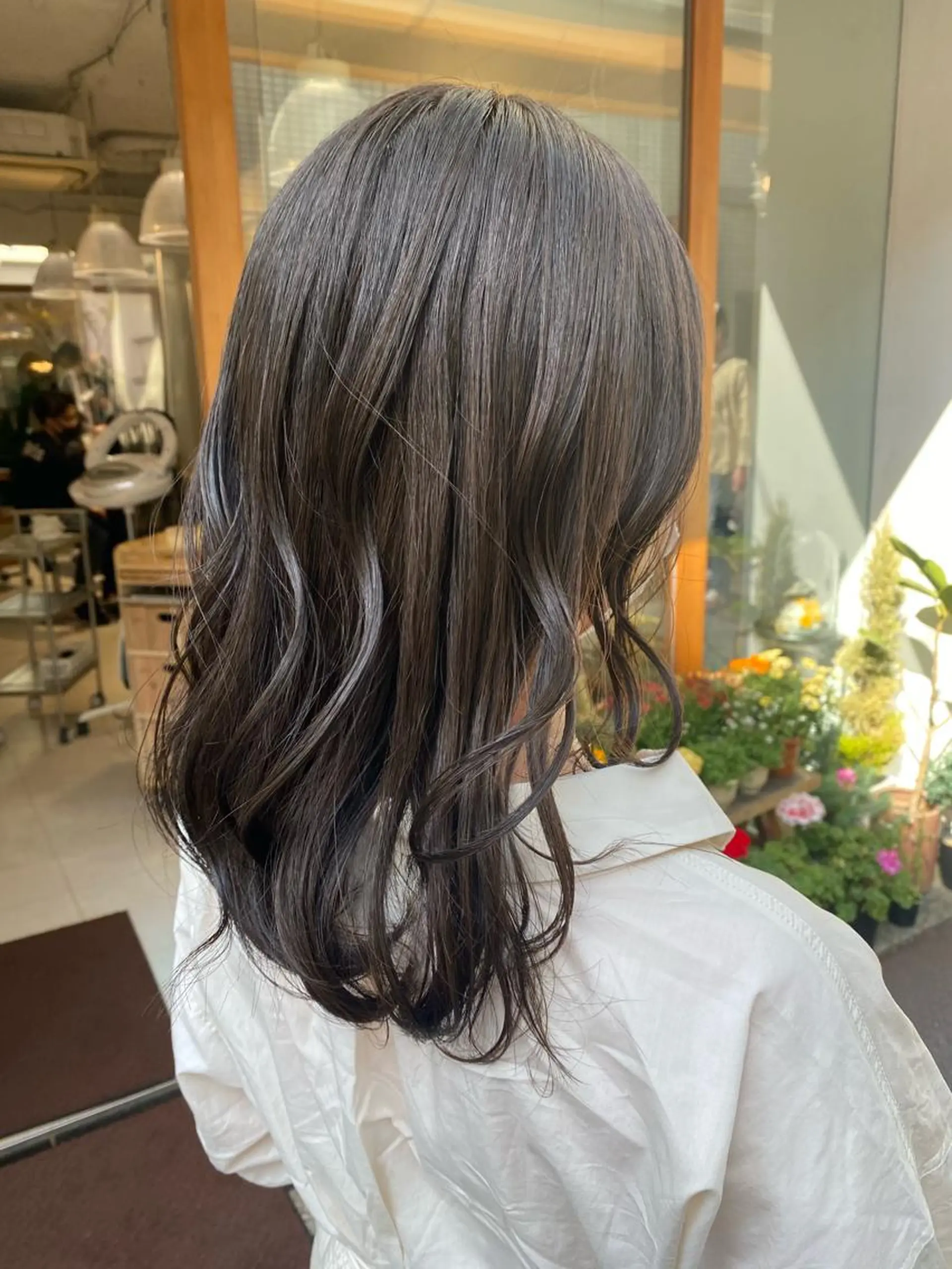 ロング カラー 安永 涼のヘアスタイル