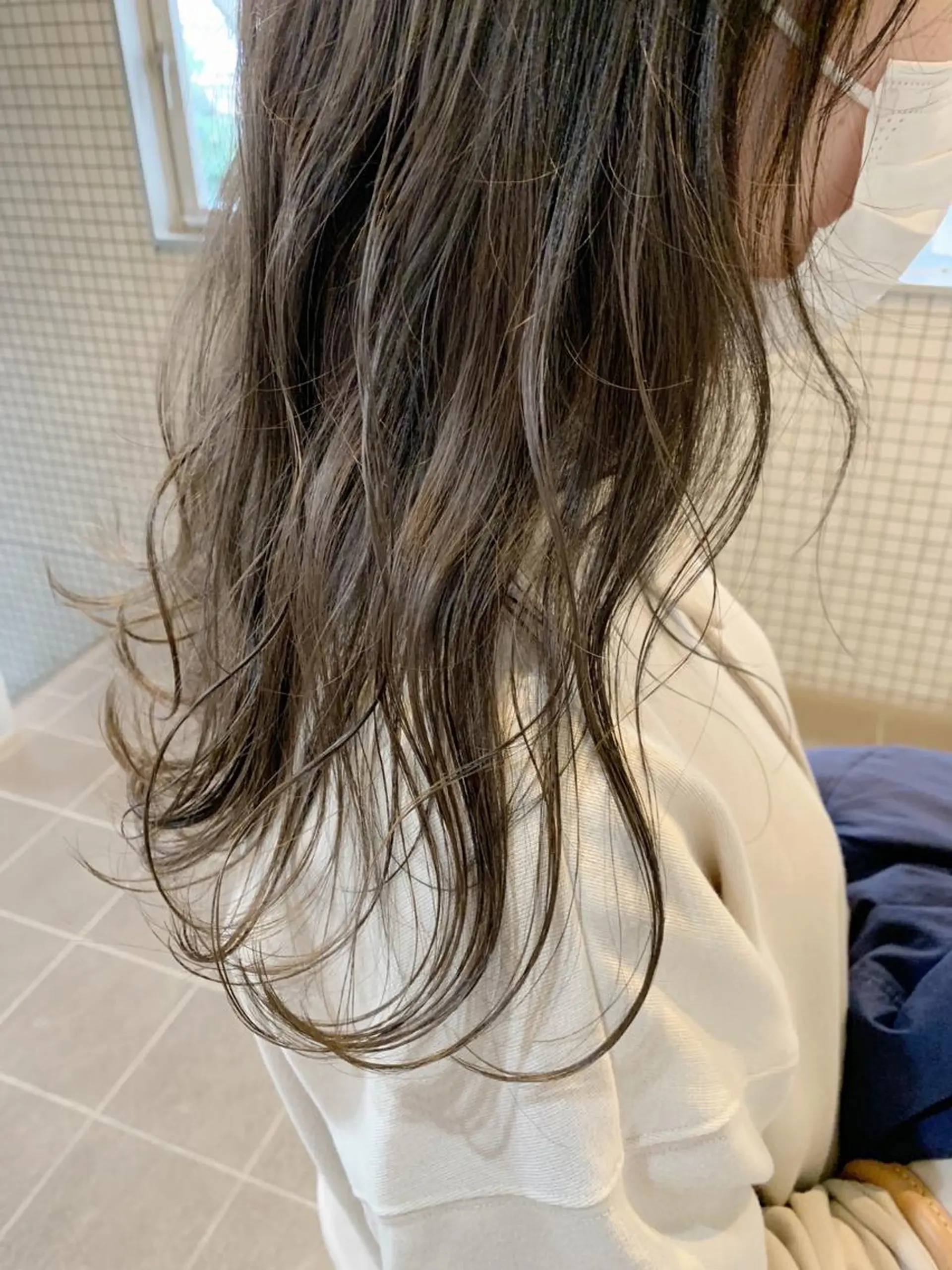 カラー ralme/sol 髙橋一哉のヘアスタイル